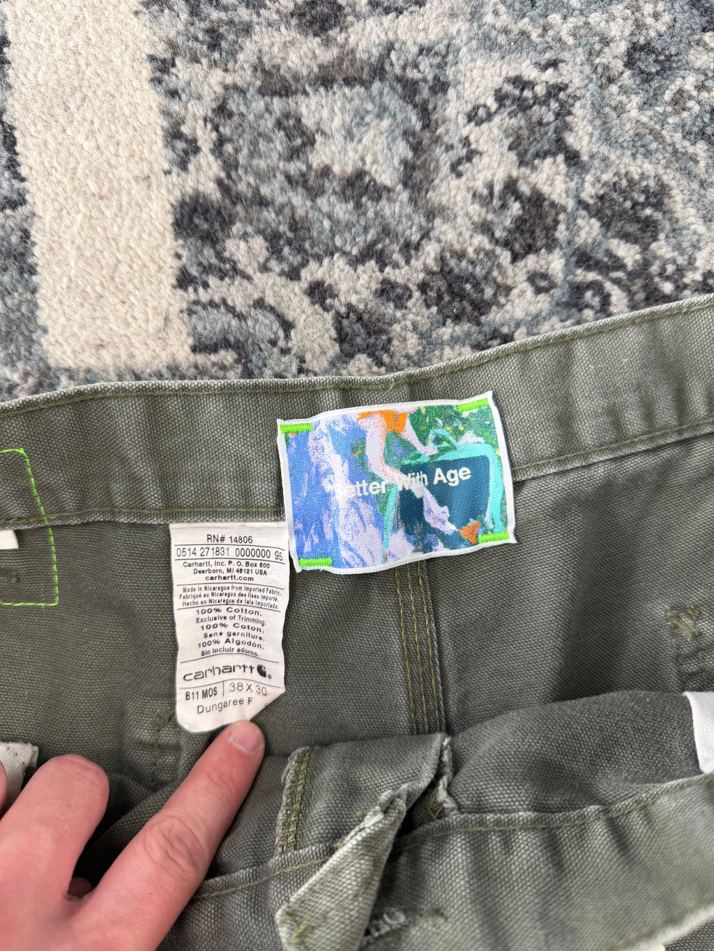 BETTER WITH AGE assorted feck shorts green 38 DSWT
