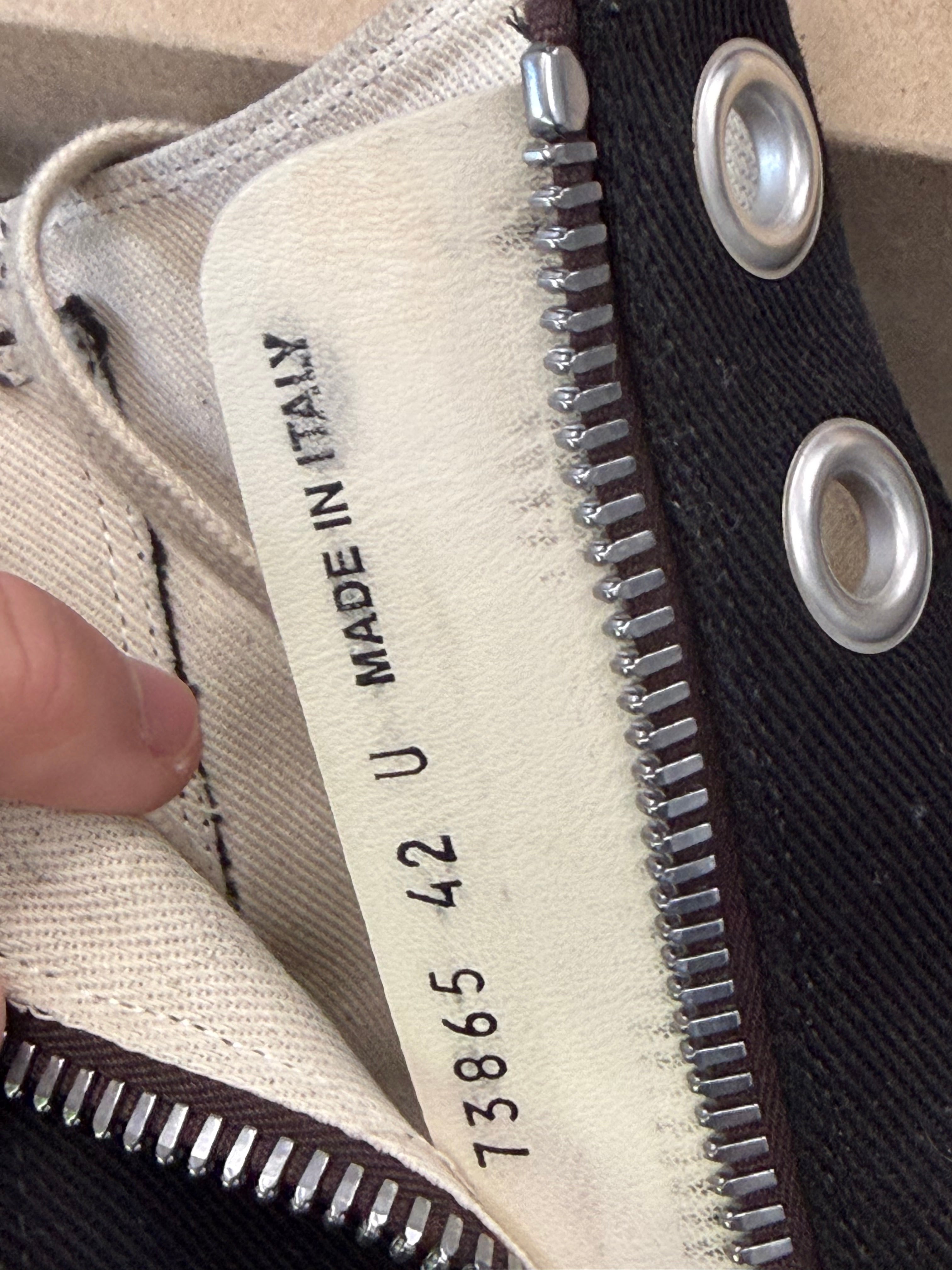 RICK OWENS black/milk ramone hightops 42 (9M) OG ALL U