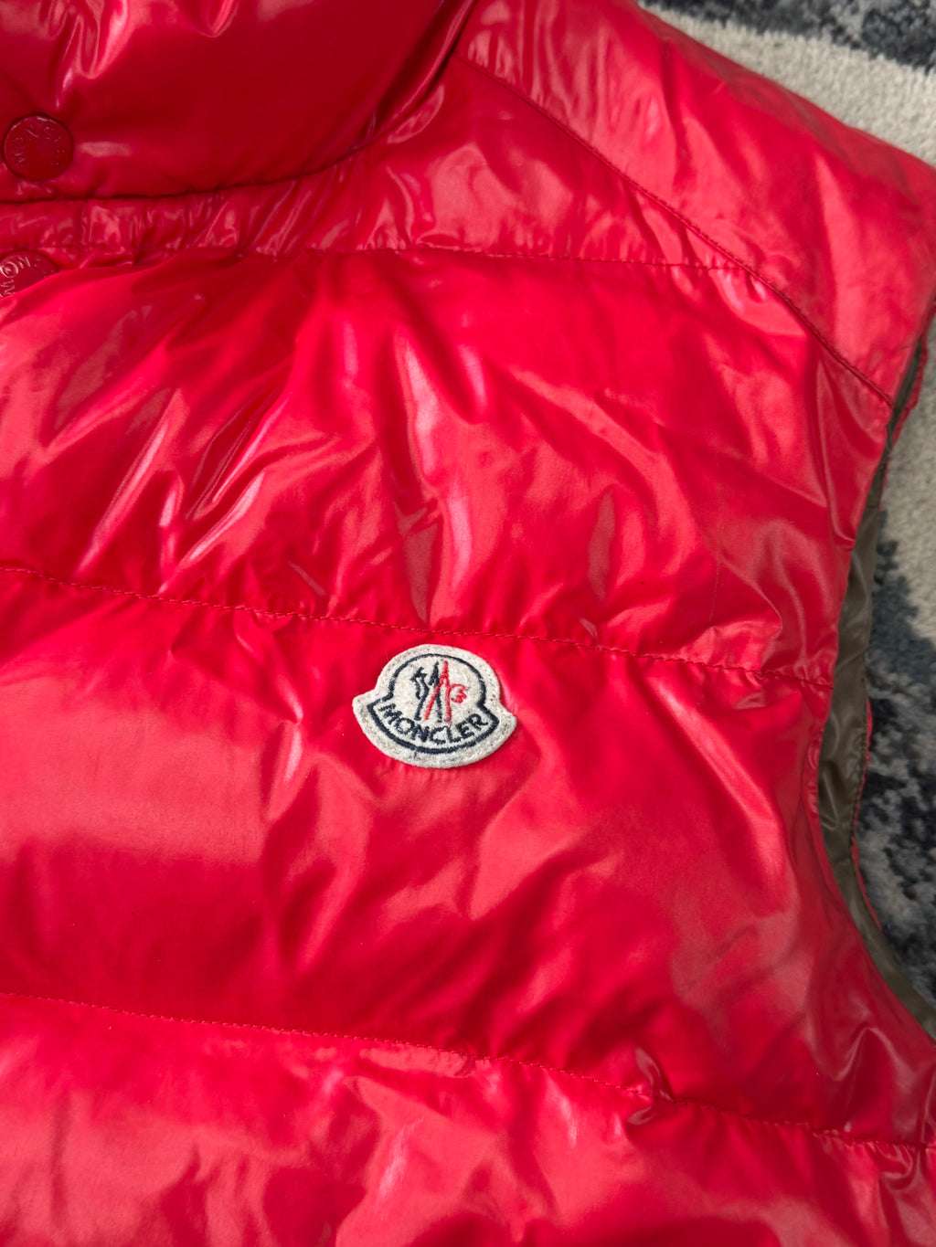 MONCLER tib vest red 4 (Fits M) Flawed U