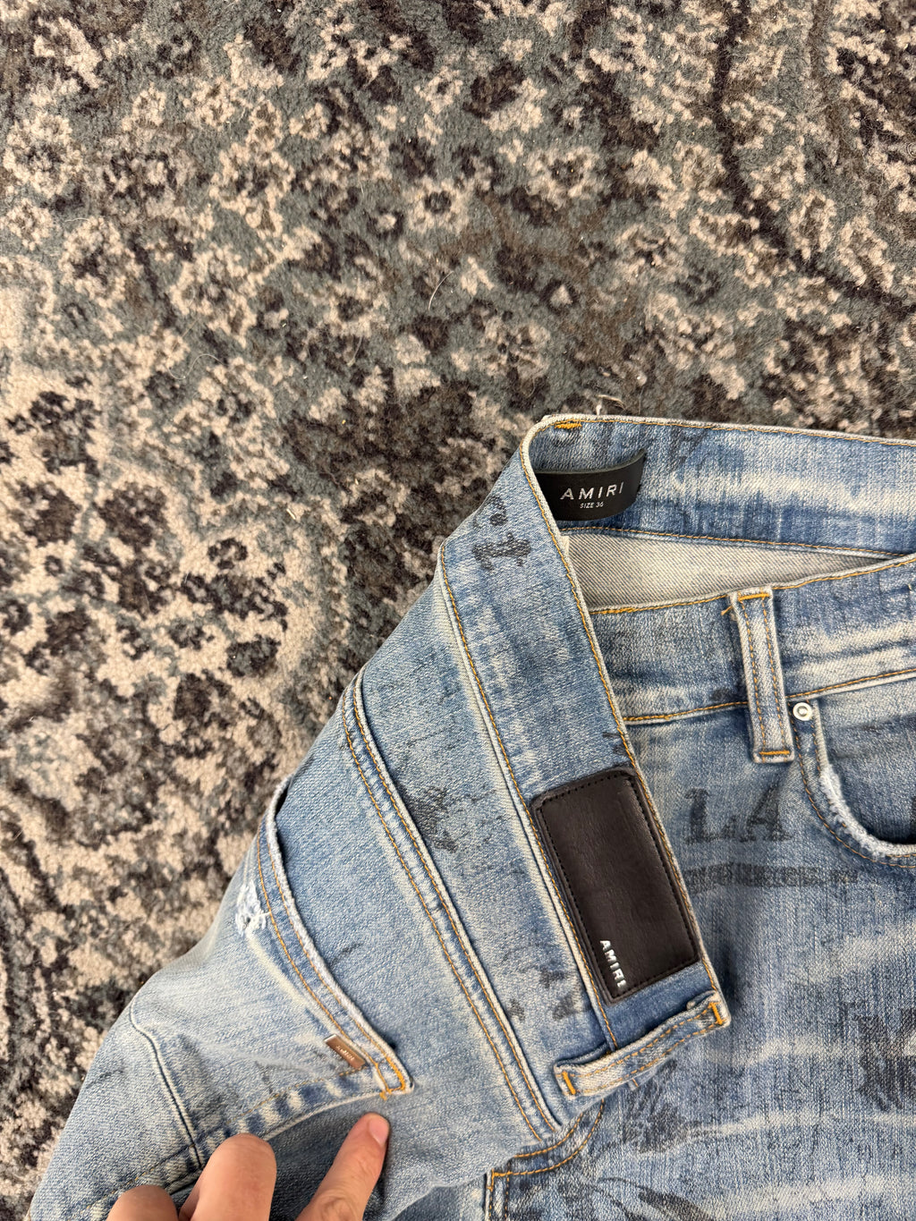 Amiri Stencil blue jeans 36 U