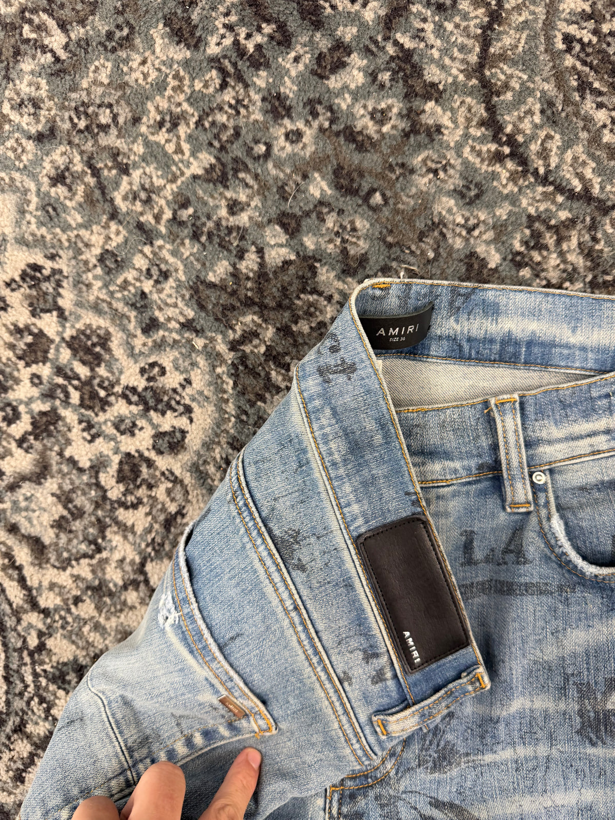 Amiri Stencil blue jeans 36 U