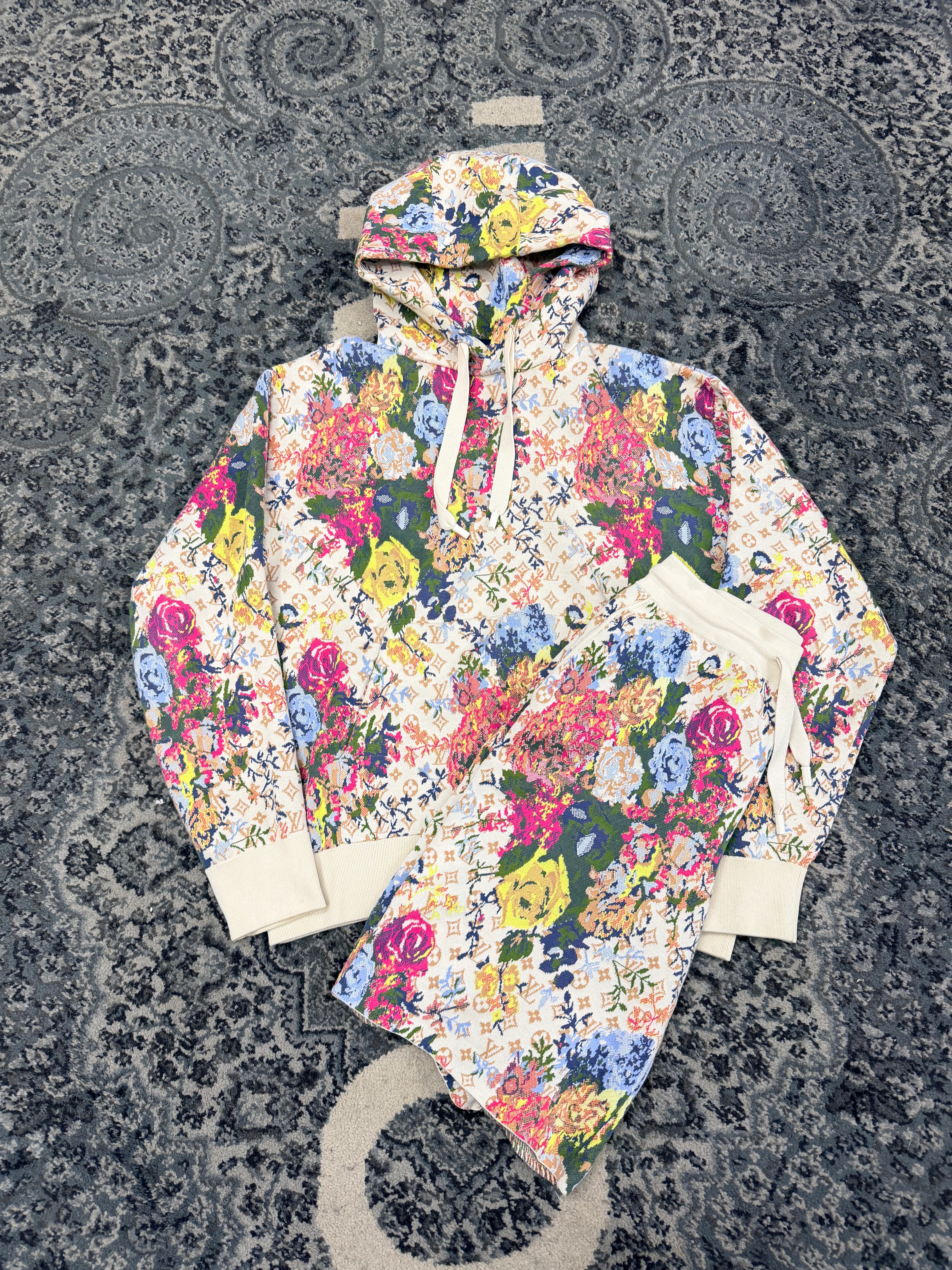 LV Monogram Floral Set Size Large U