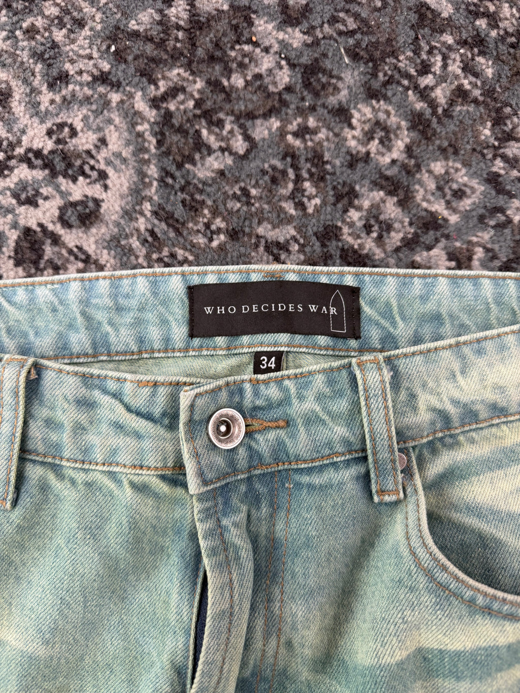 WHO DECIDES WAR stained glass paneled jeans blue 34 U