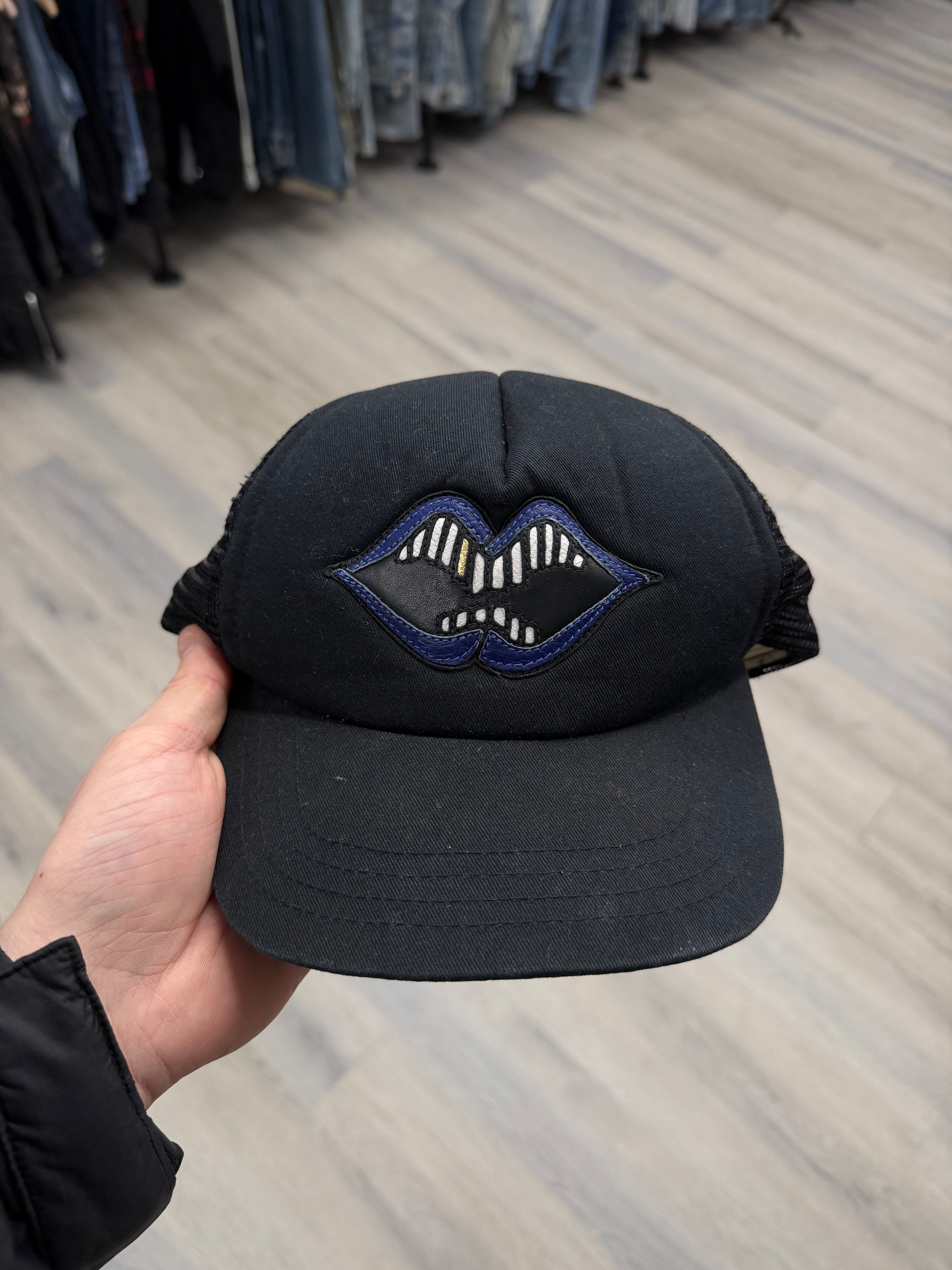 CHROME HEARTS matty boy chomper lips hat OS U