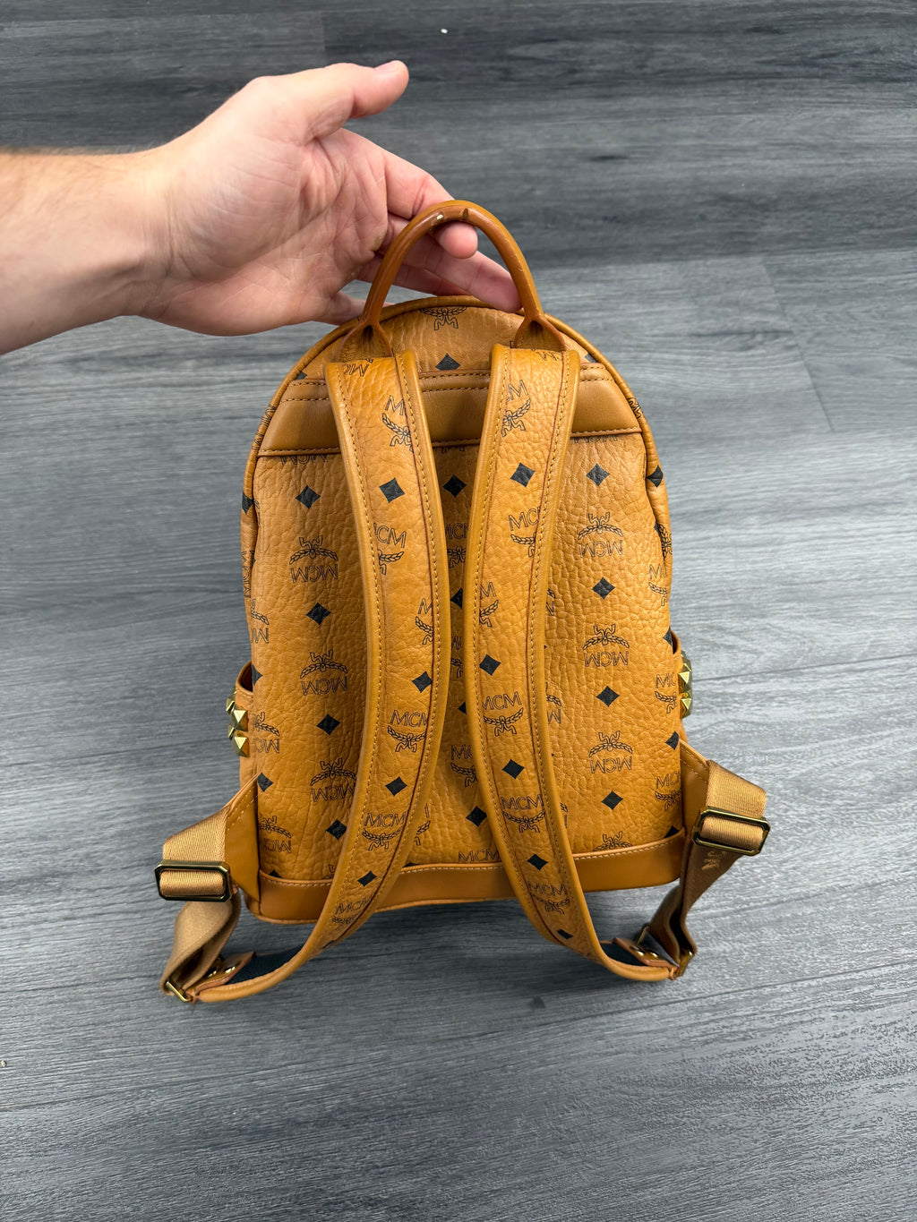 MCM visetos studded backpack brown OS U