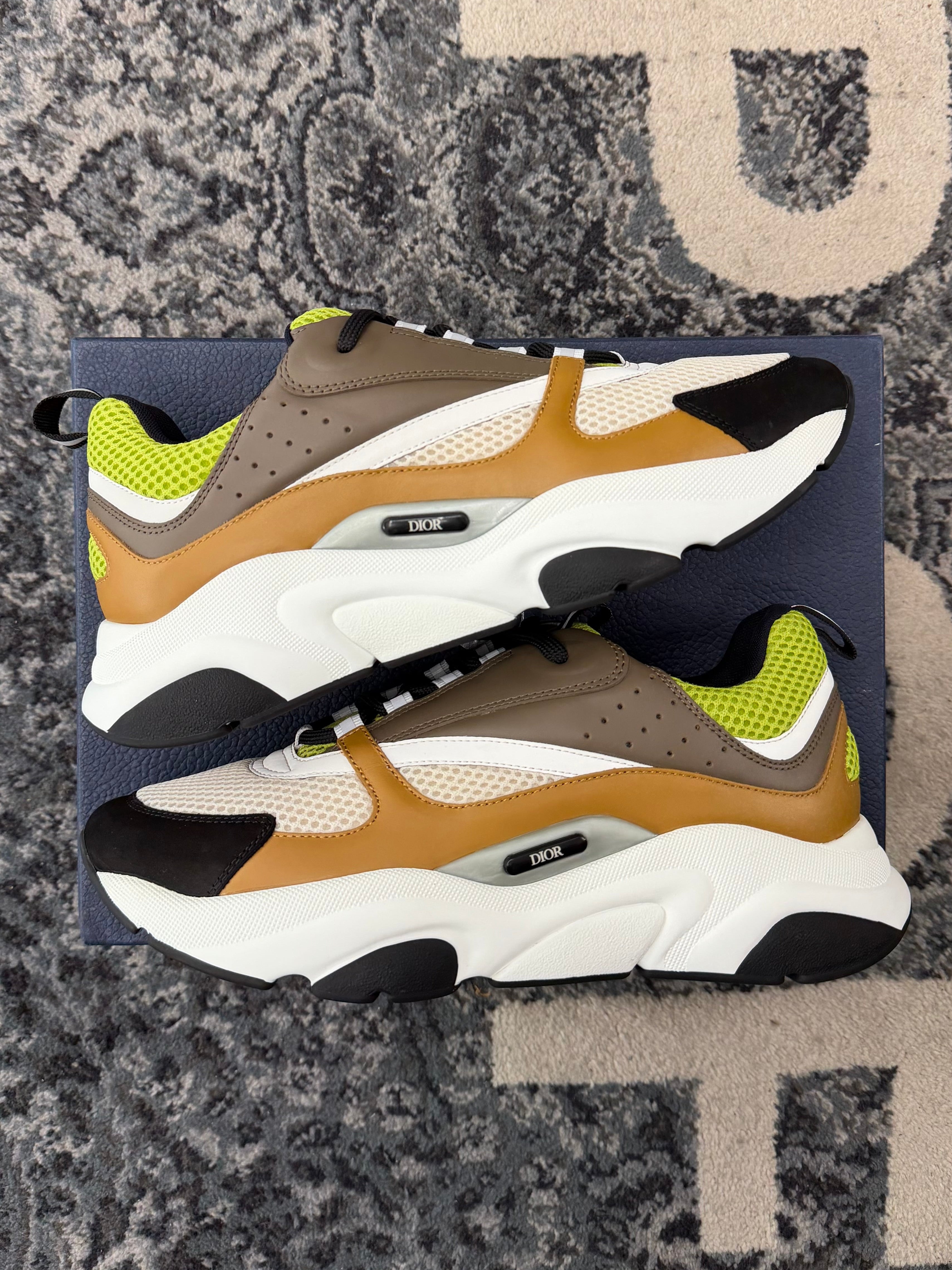 DIOR B22 brown/lime 44 (11M) OG ALL DS