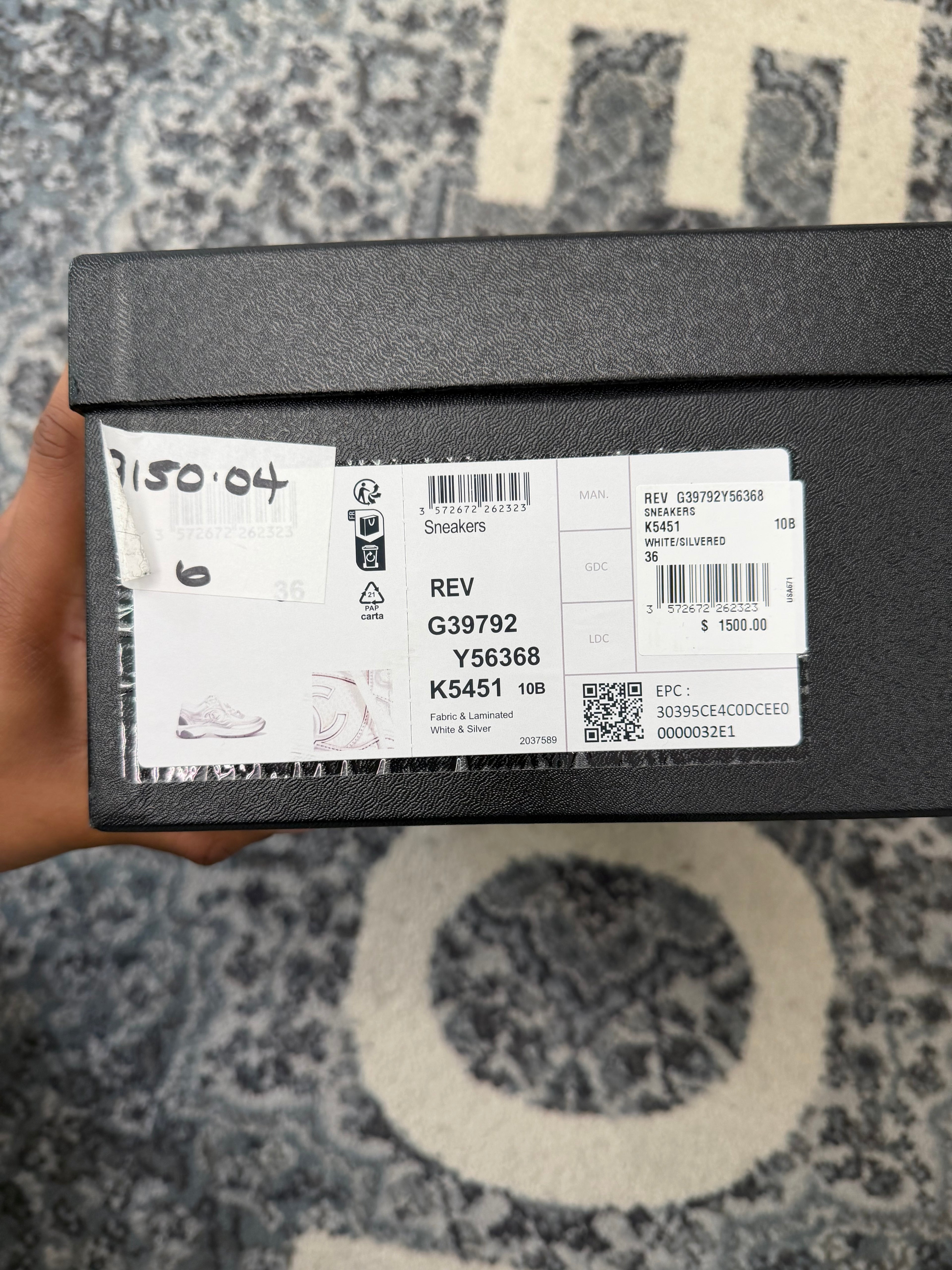 CHANEL cc runner silver/metallic 36 (6W) OG ALL U