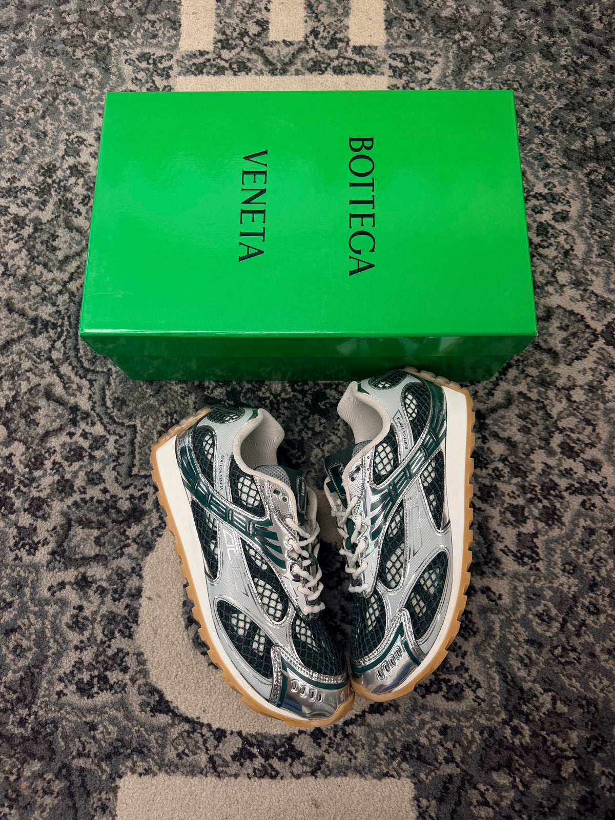 Bottega Veneta Green Orbits Size 11 With Box U
