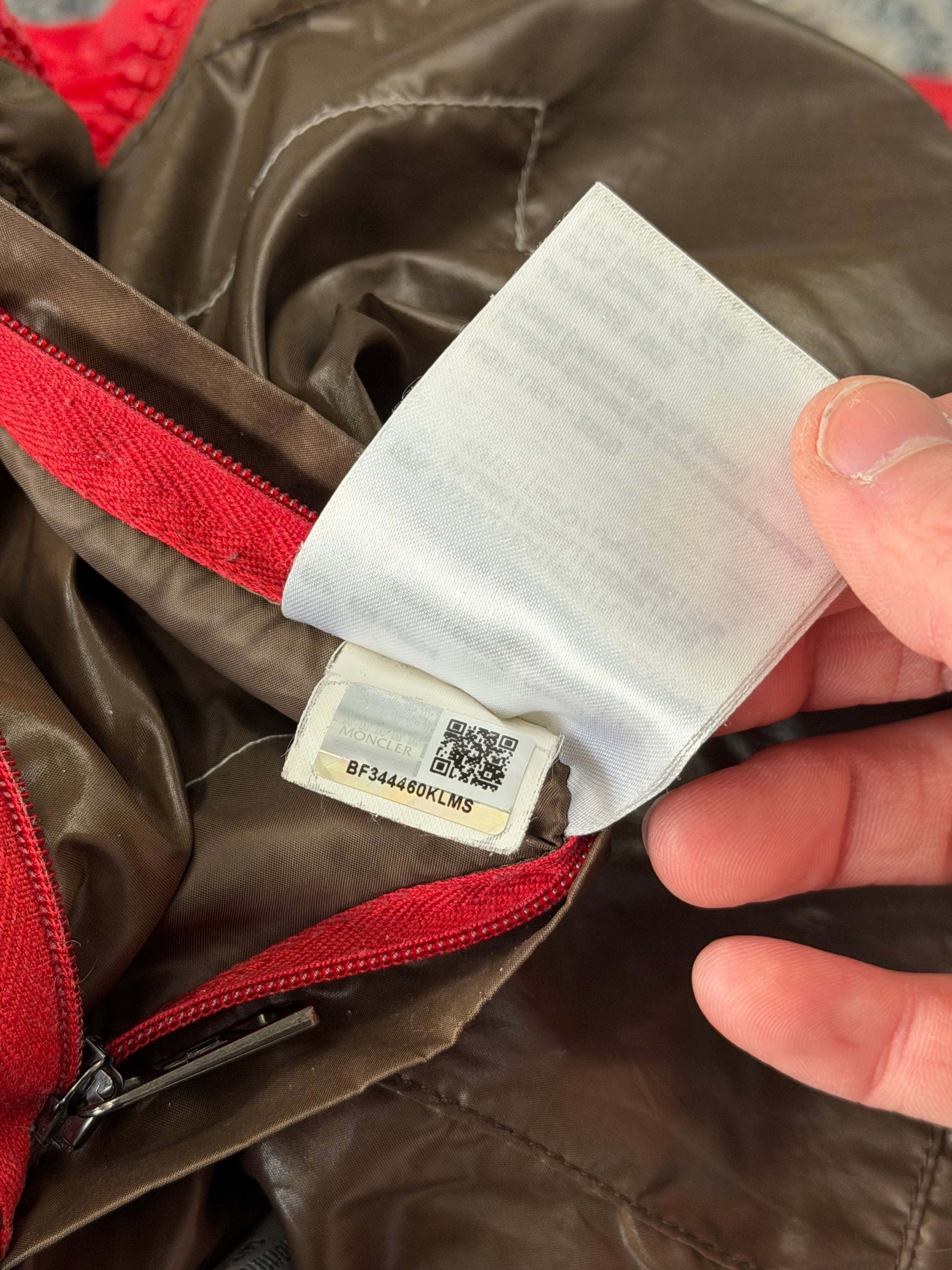 MONCLER tib vest red 4 (Fits M) Flawed U