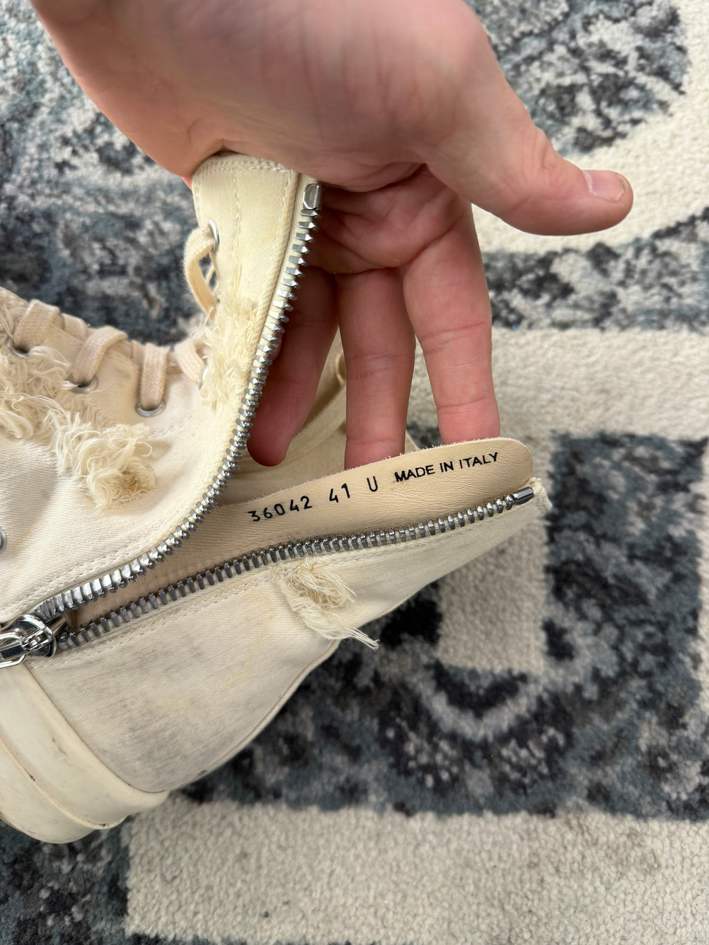 RICK OWENS distressed hightop sneakers white 41 (8M) NB U