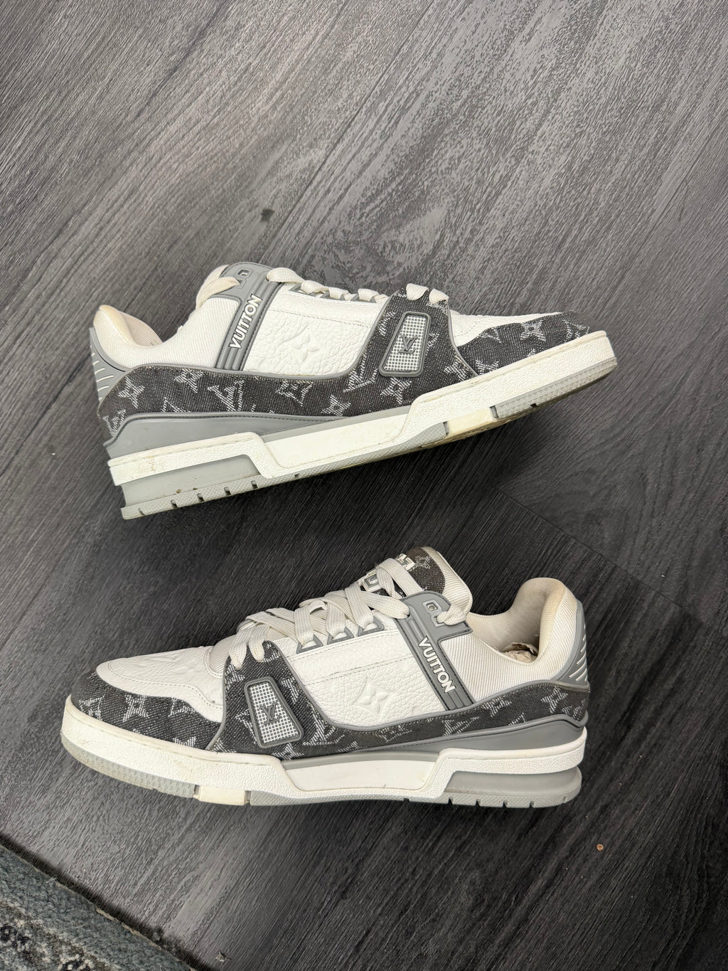 LV monogram trainers grey 9.5LV (11M) OG ALL U