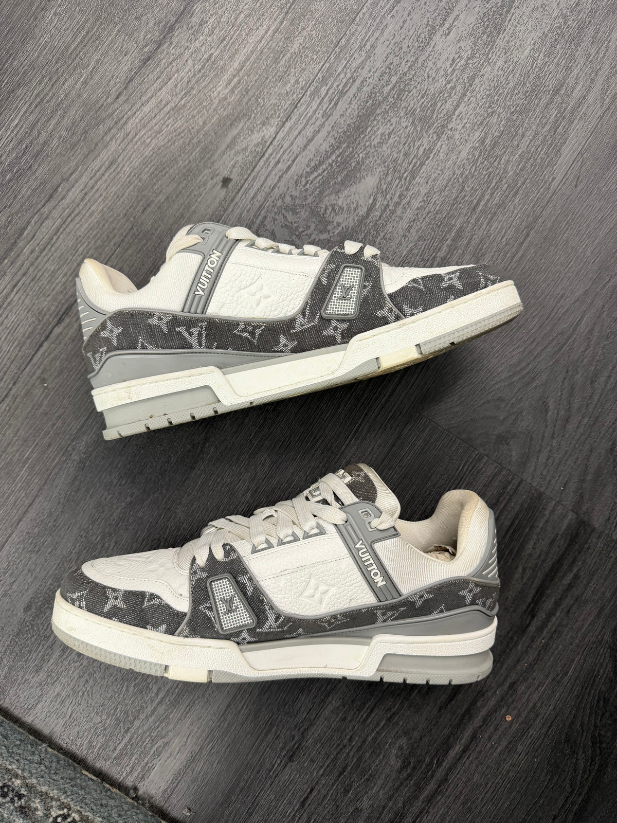 LV monogram trainers grey 9.5LV (11M) OG ALL U
