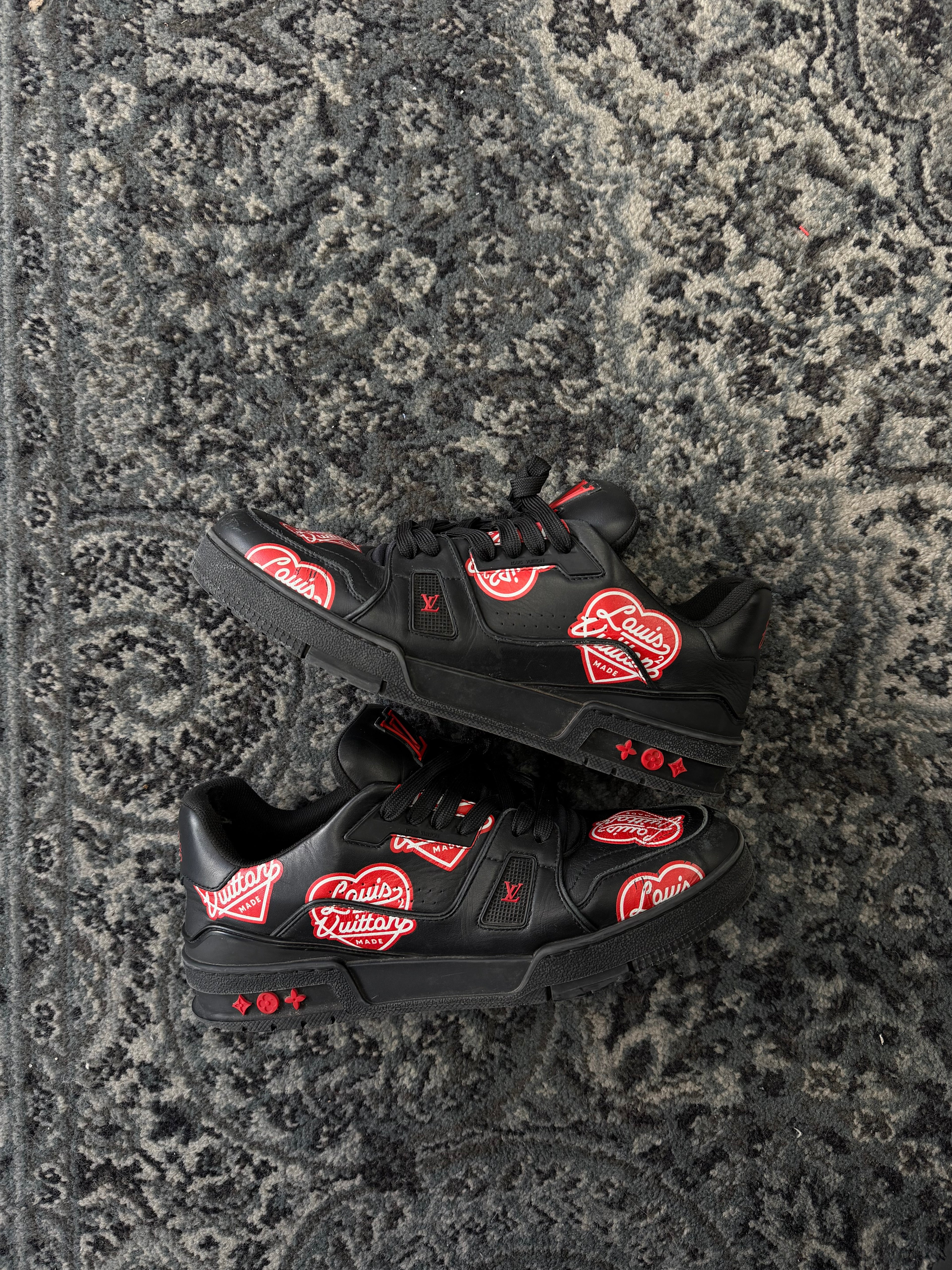 LV nigo human made trainers 8LV (10M) NB U