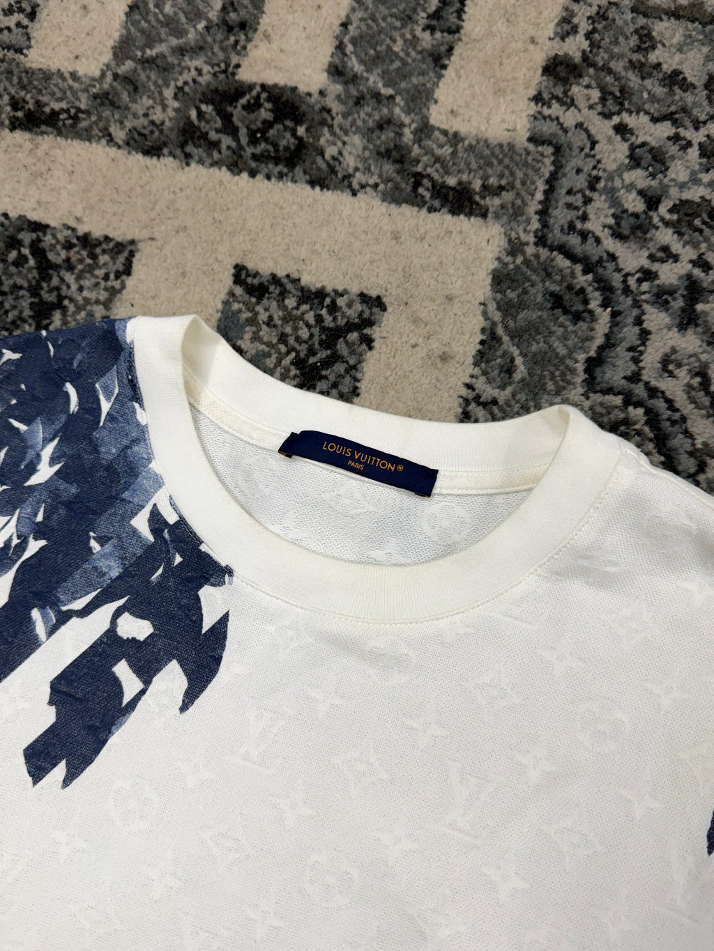 LV monogram tapestry shirt M U