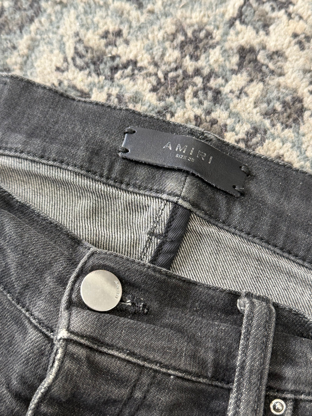 AMIRI grey stack jeans sz 32 U (flawed)