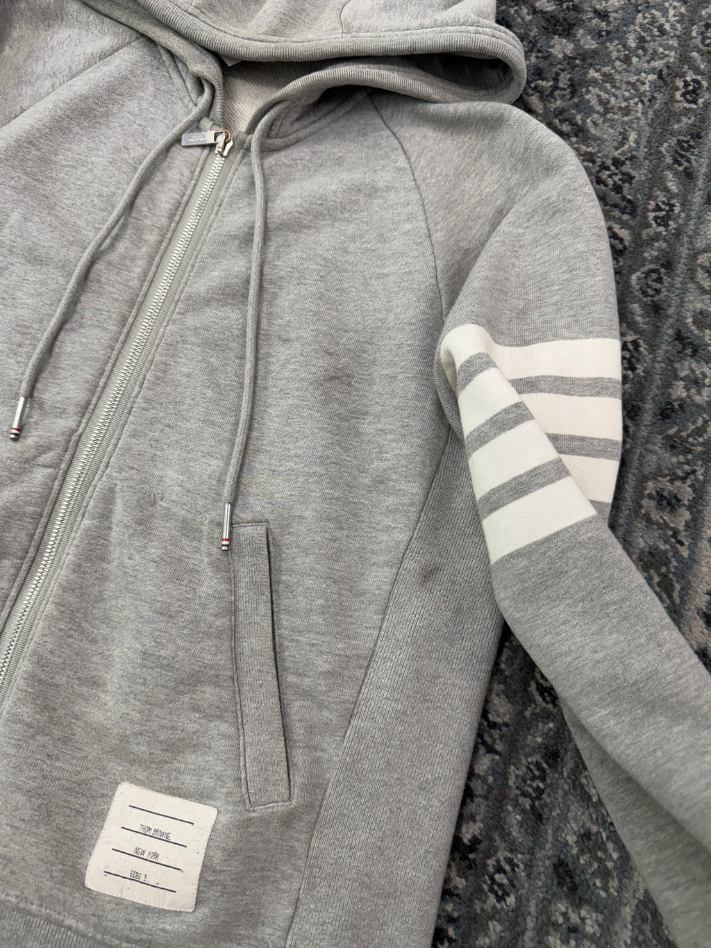 THOM BROWNE t-bar zip up grey 2 (S) U