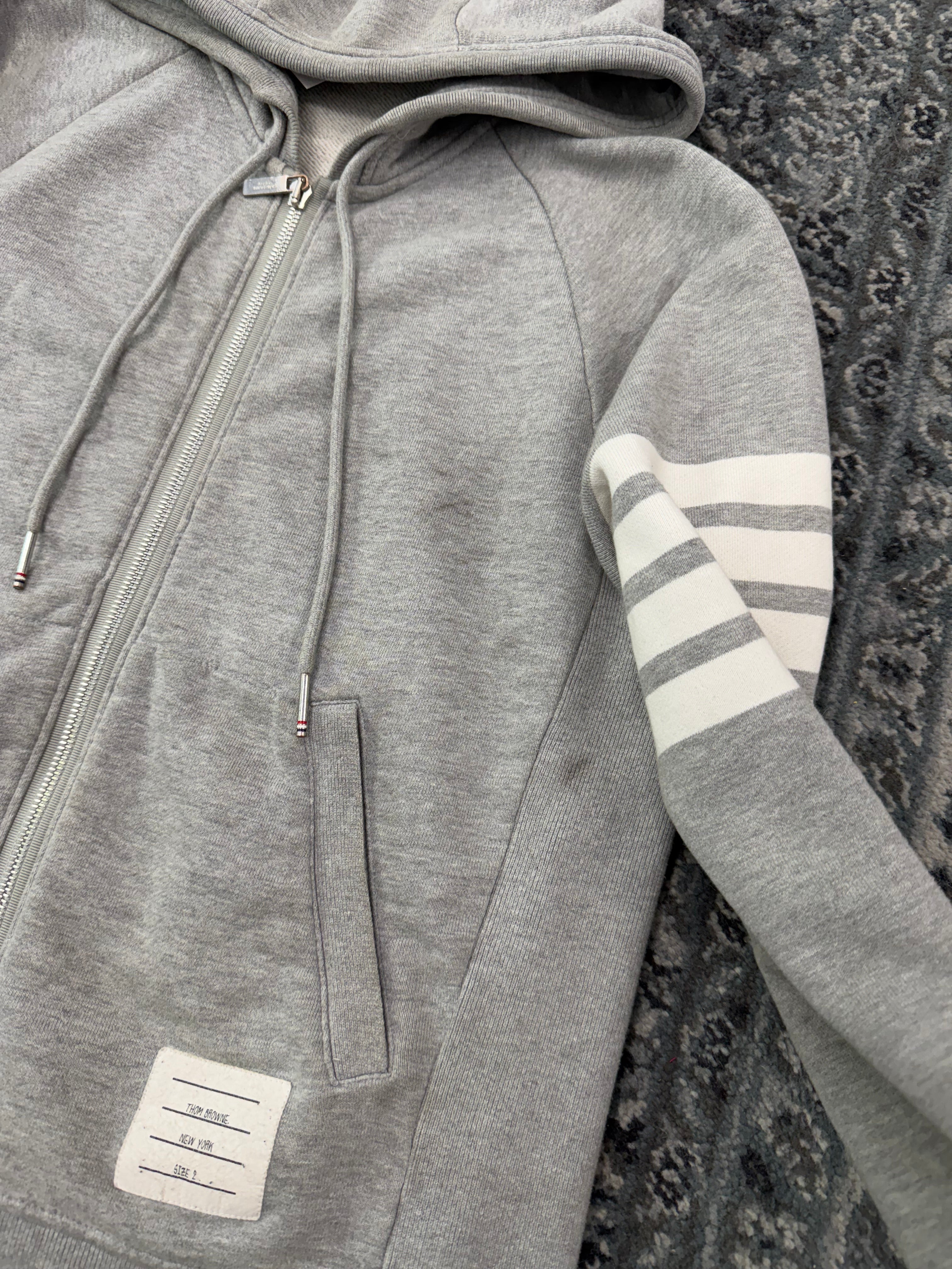 THOM BROWNE t-bar zip up grey 2 (S) U