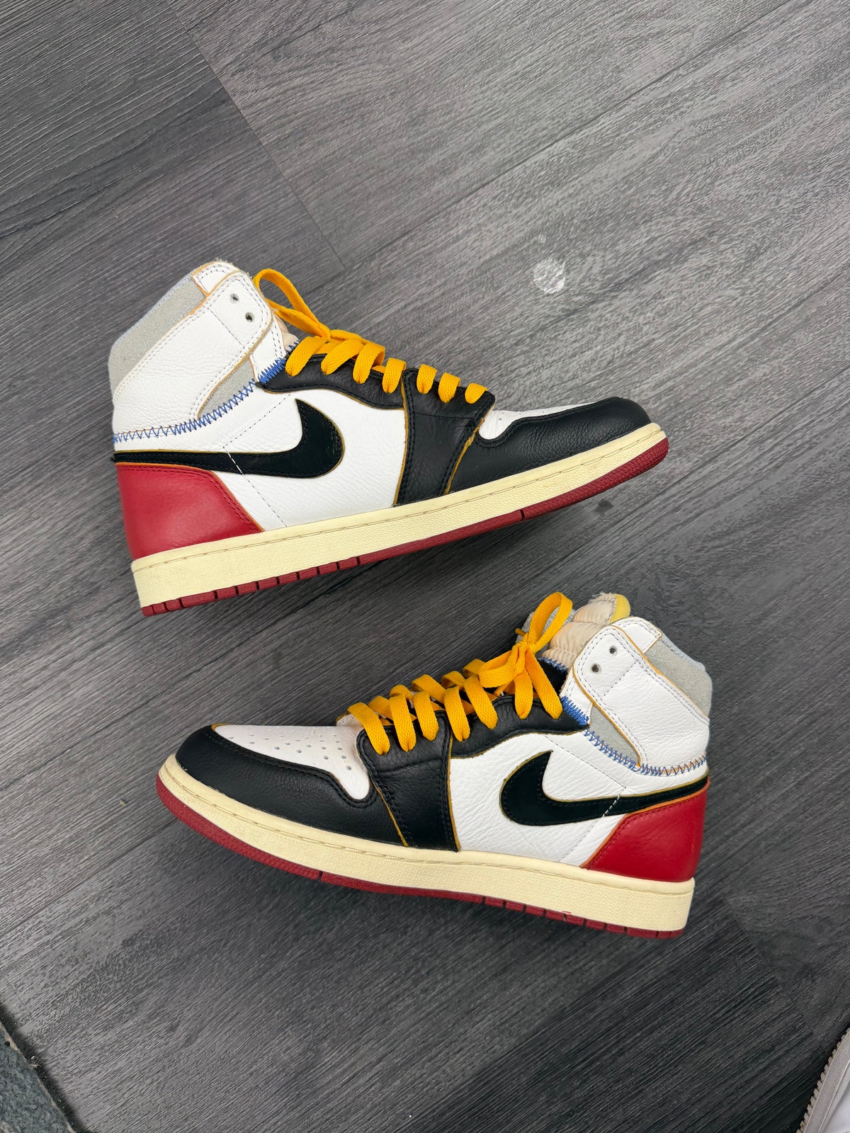 JORDAN 1 retro high black toe LA 9M OG ALL U
