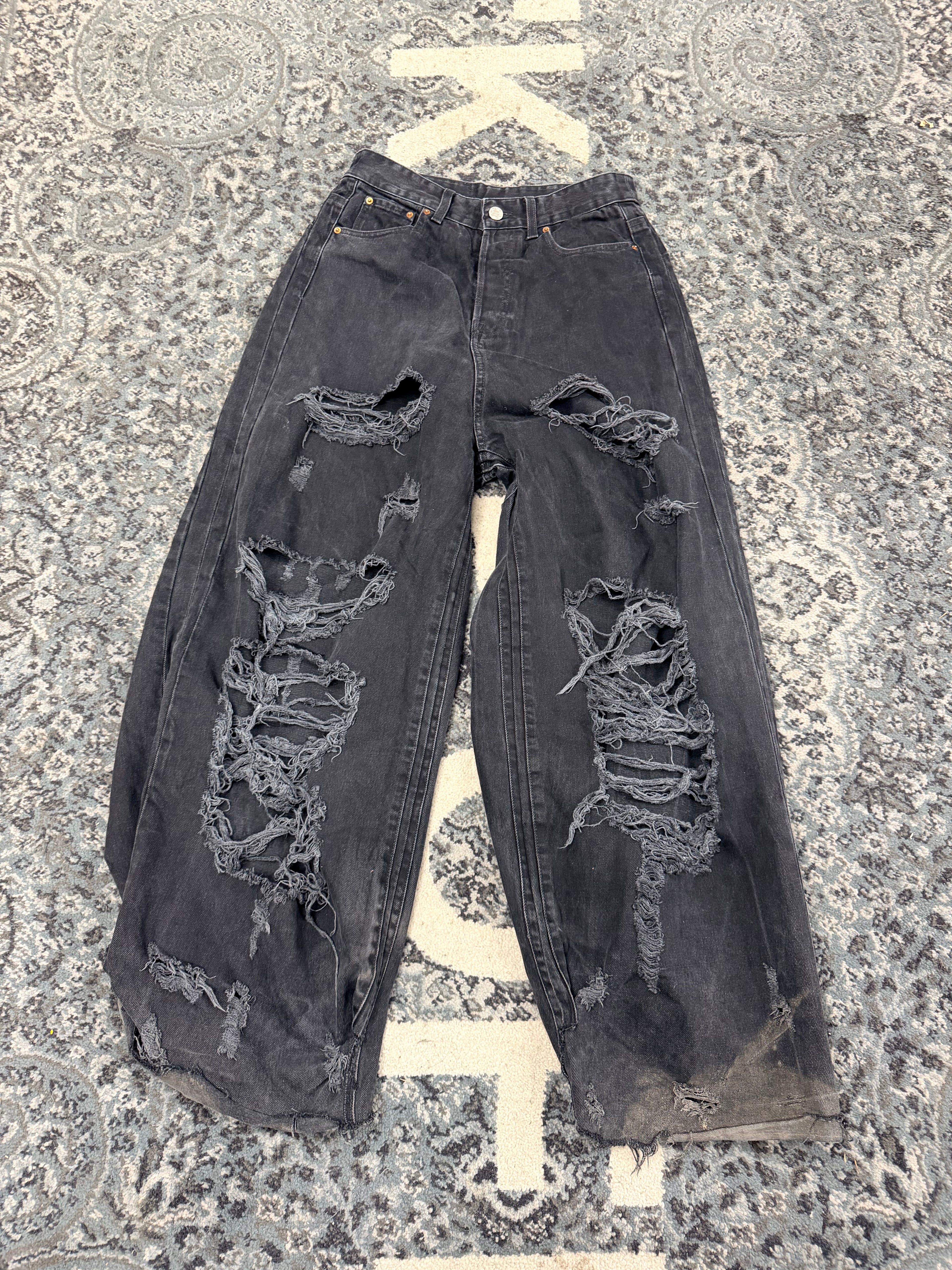 VETEMENTS distressed shape jeans black 29 U