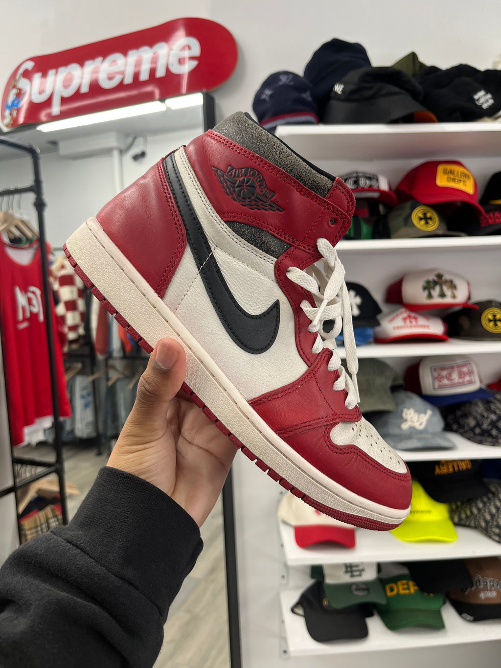 Jordan 1 Lost and Found Size 10.5 U WB