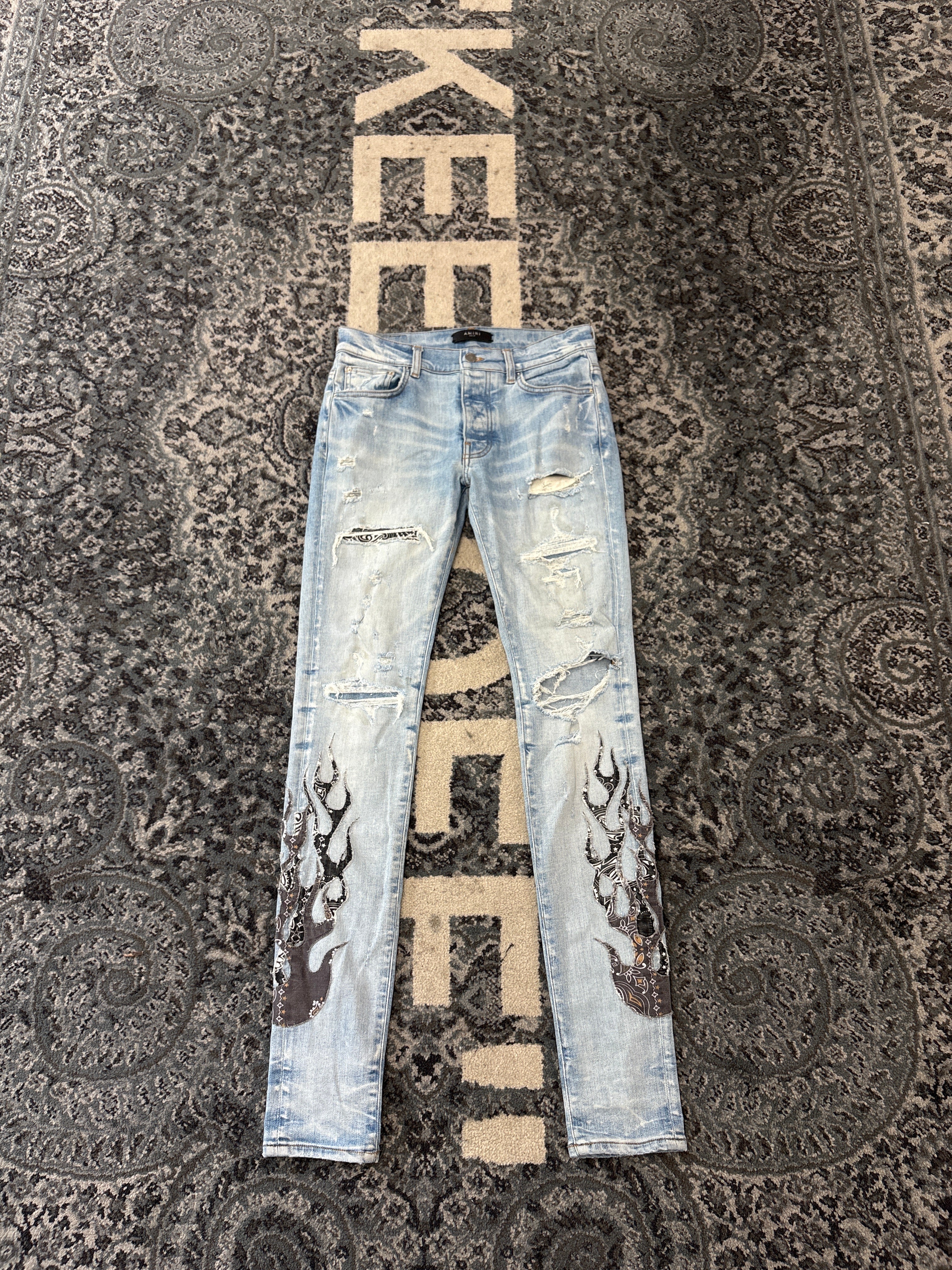 Amiri flame patch blue jans sz 29