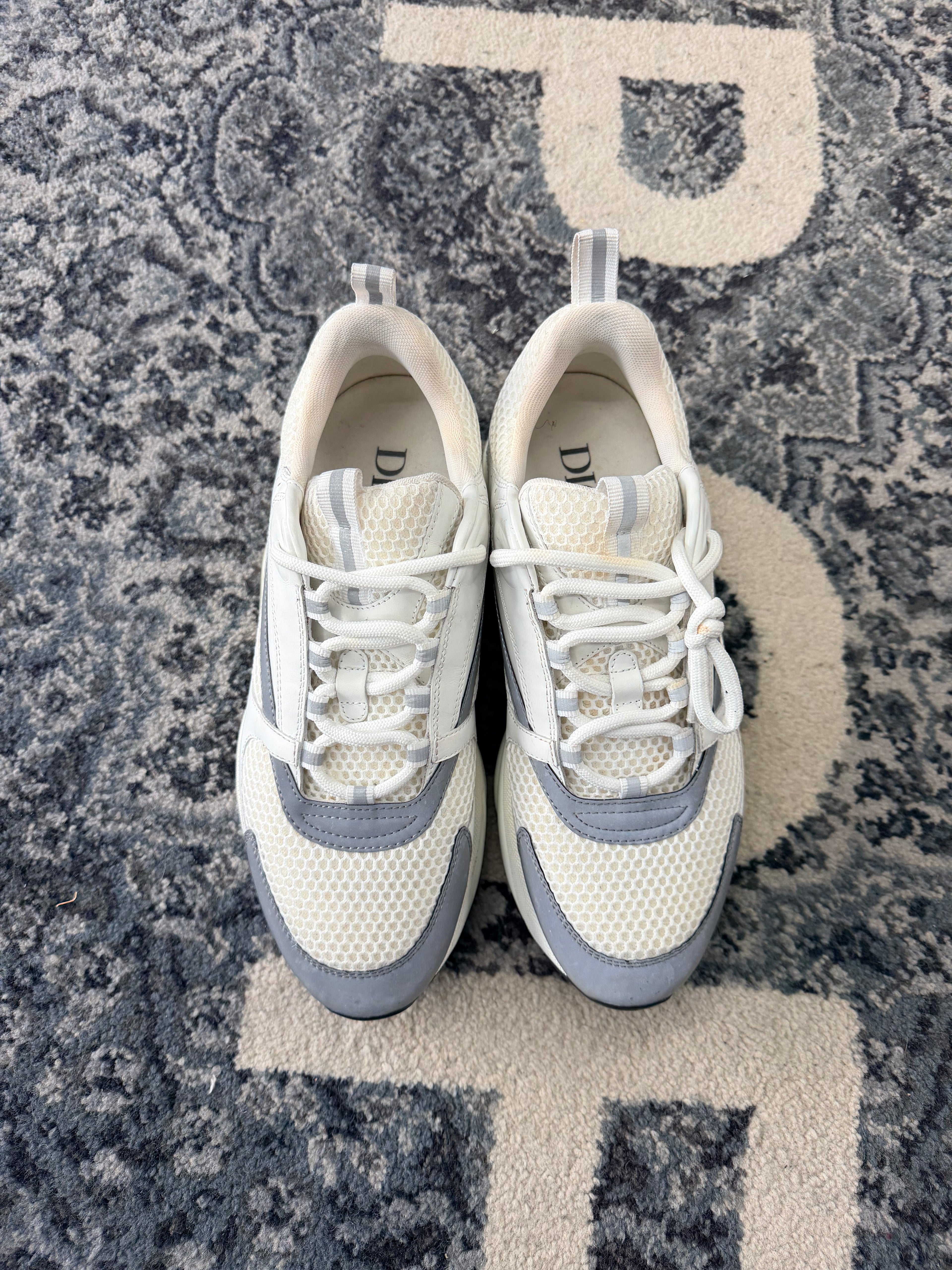 Dior B22 White W Silver Size 9 NB U