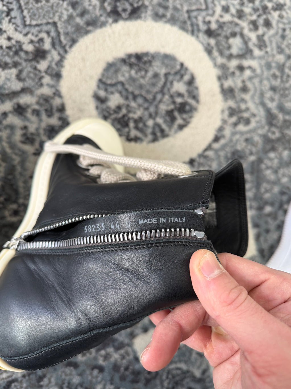 Rick Owens black jumbo laced high top sz 44 (11M) U