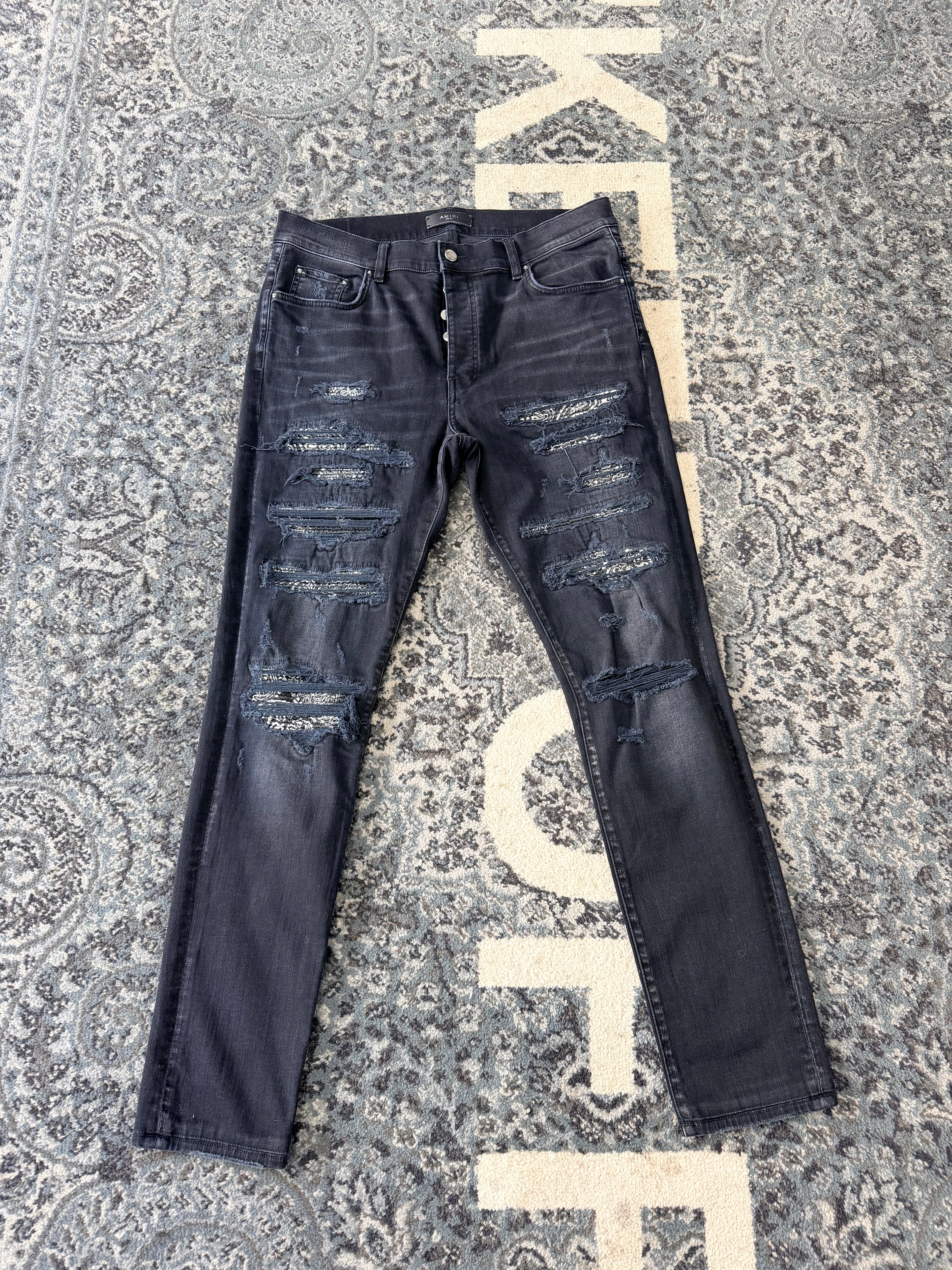 Amiri Thrasher Black paisley patch sz 36 U