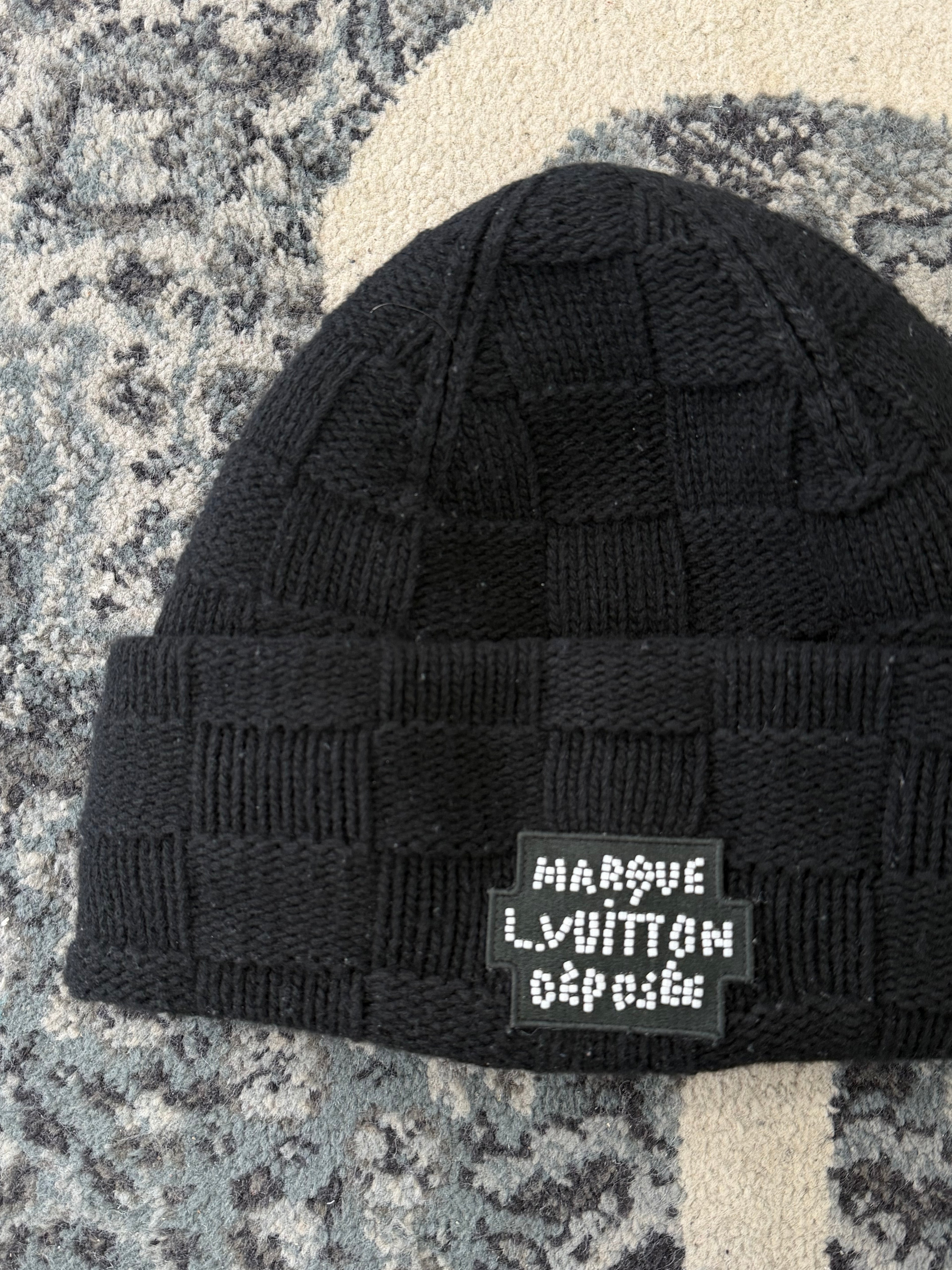 LV crush damoflage beanie black OS U