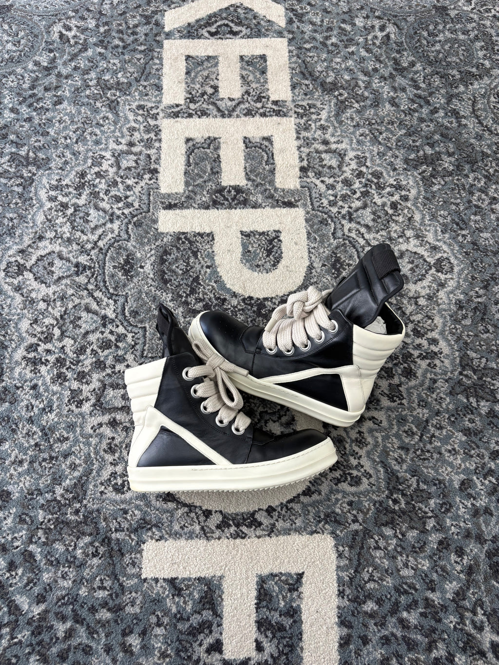 RICK OWENS geobasket hightops black 42 (9M) NB U