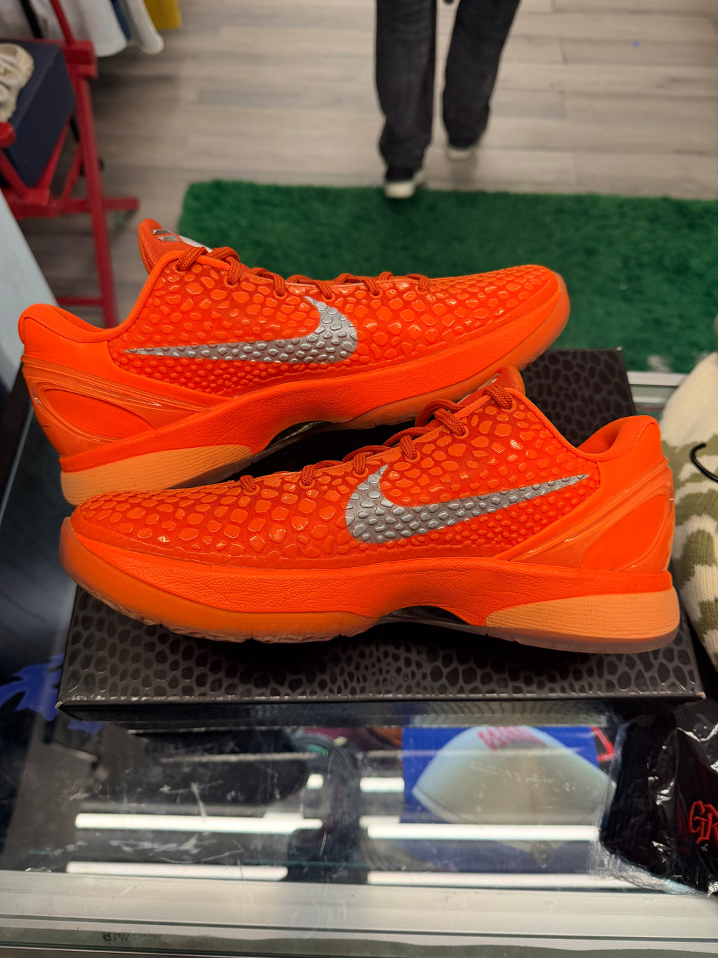 Kobe 6 Proto "Total Orange" Size 9.5 VNDS OG ALL