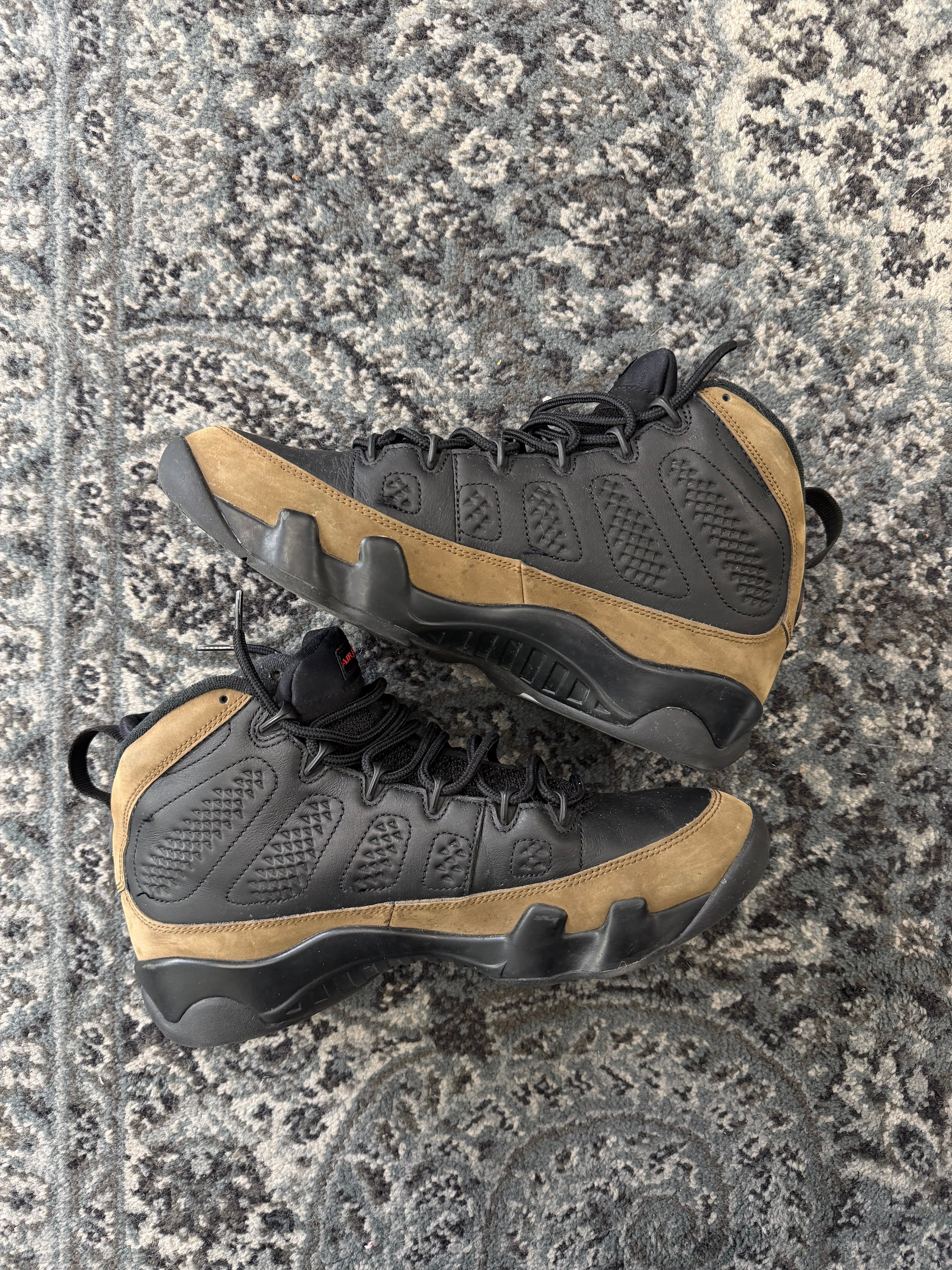 JORDAN 9 "retro olive" sneakers 10M NB U