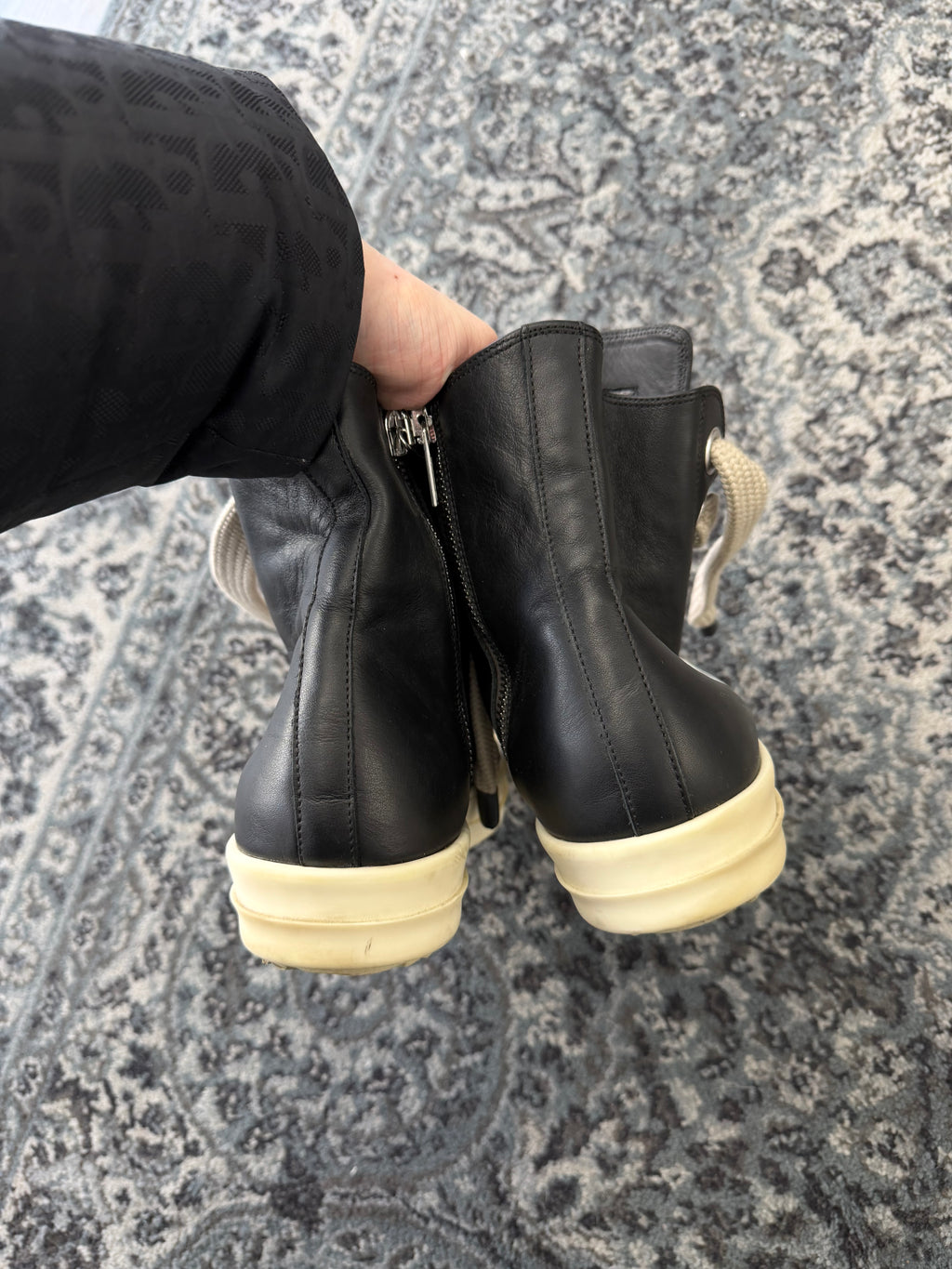 Rick Owens black jumbo laced high top sz 44 (11M) U