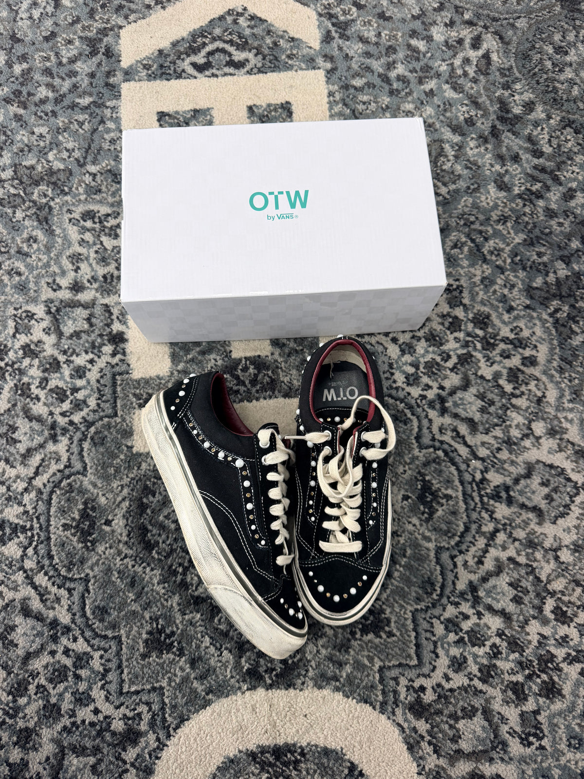 Vans Pearlized Black Size 9 With Box U