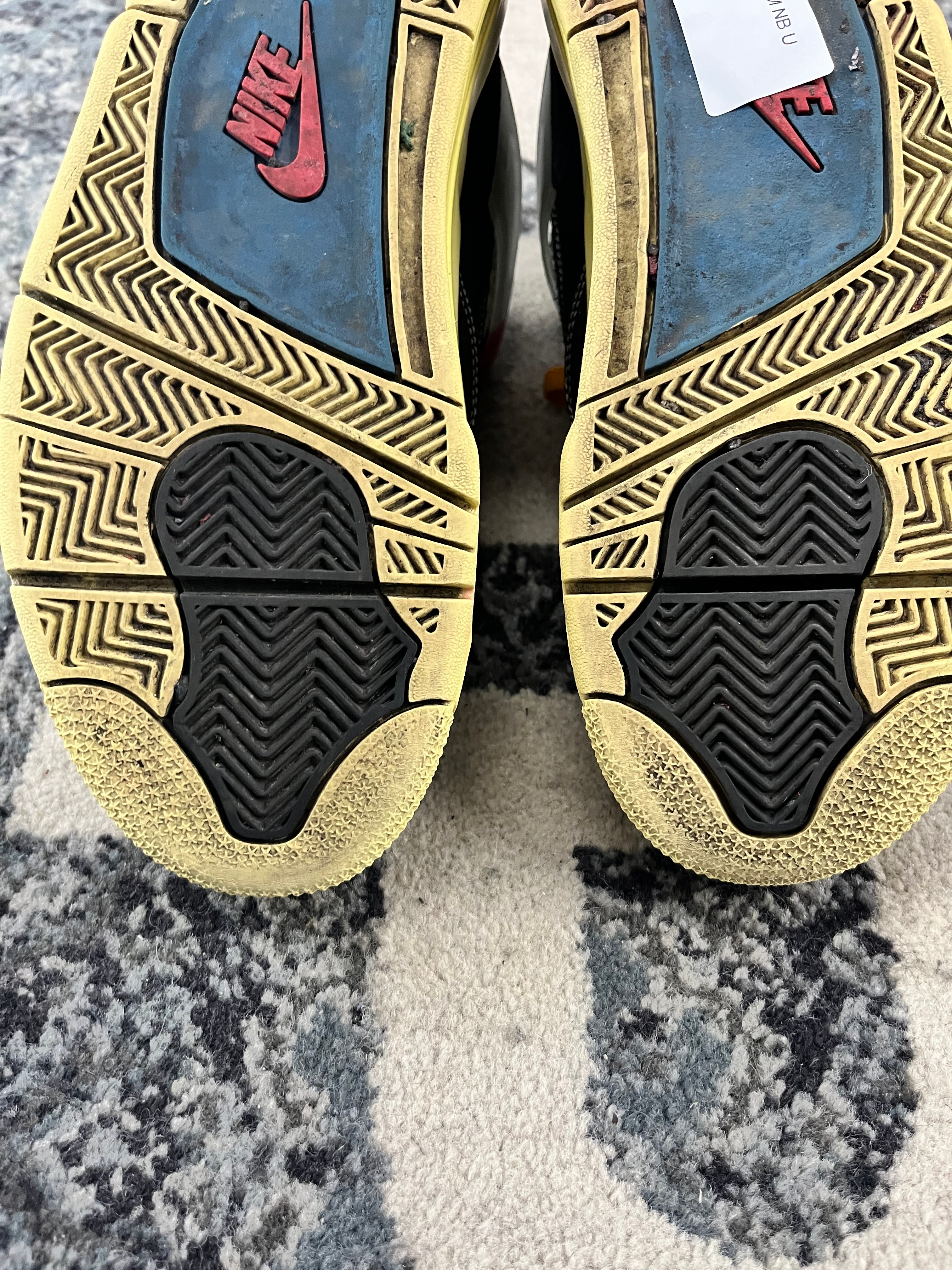 JORDAN 4 "union off-noir" 9M NB U