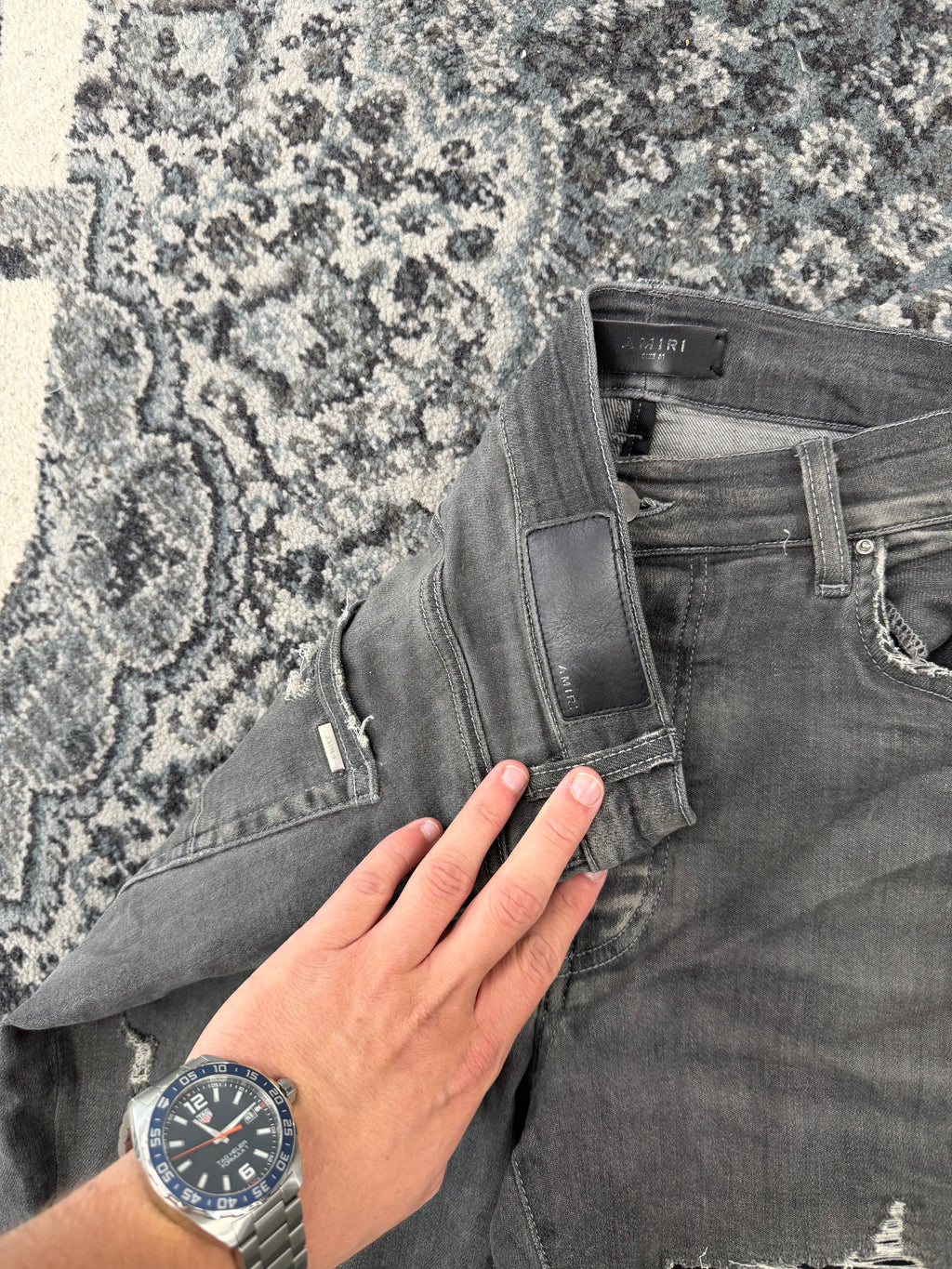 AMIRI black patch mx1 jeans grey 31 U