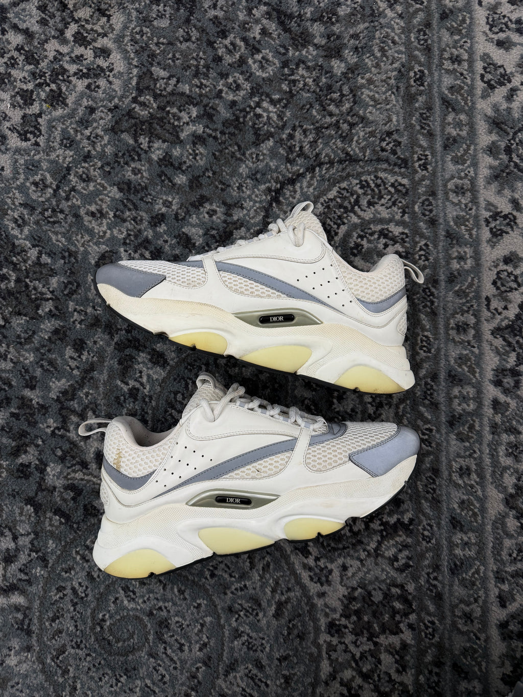 Dior B22 White/Sliver Size 44 U NB