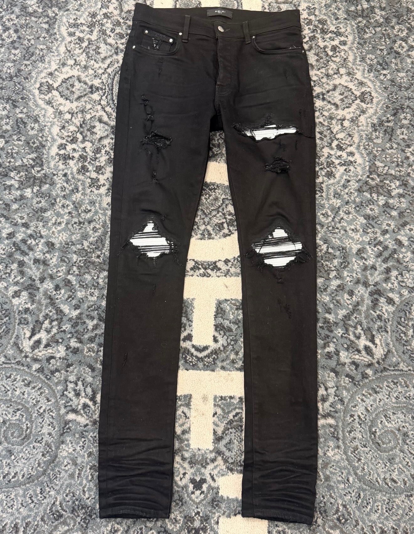 Amiri Mx1 black with silver patch size 32 U