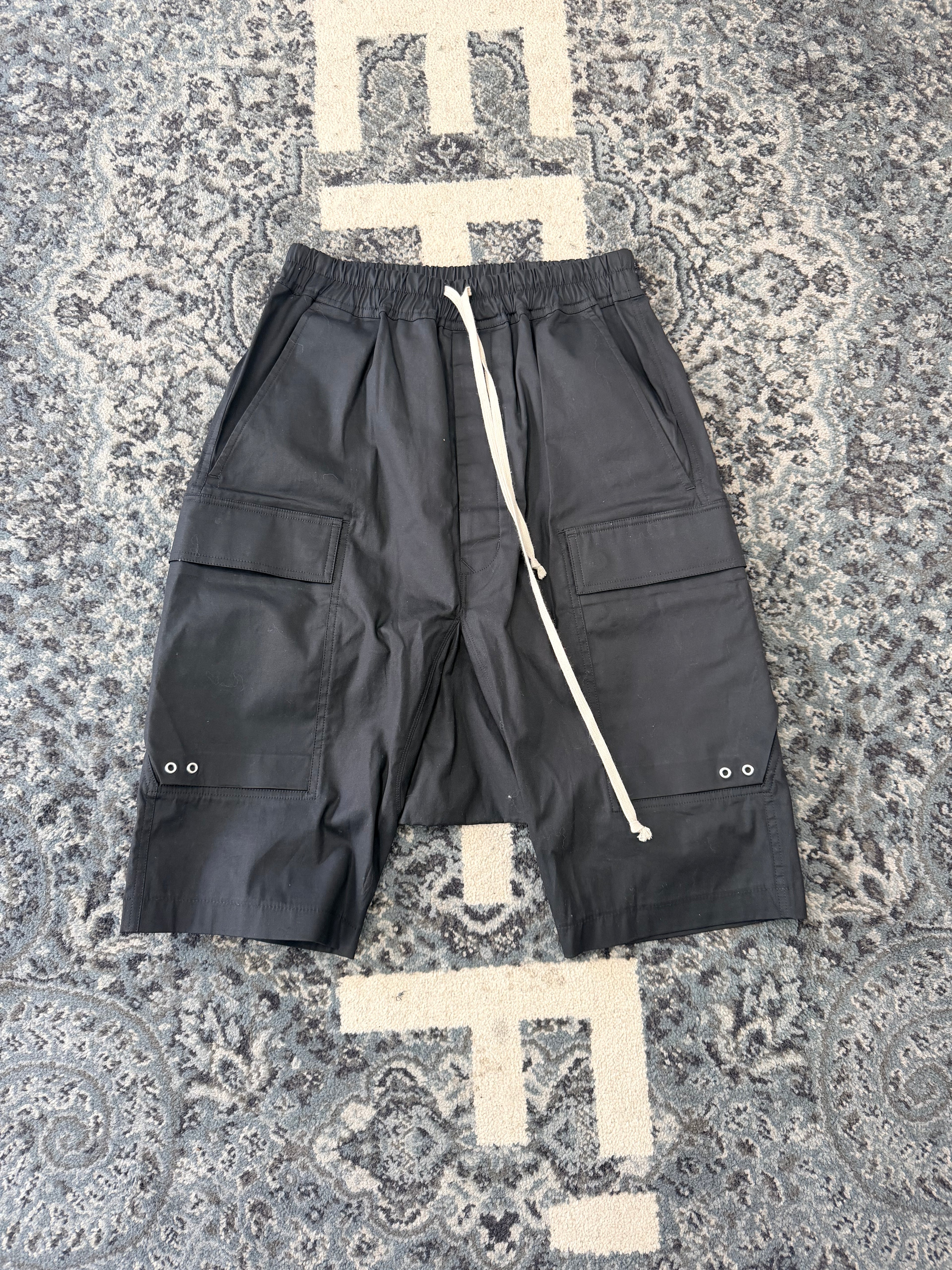 Rick Owen Bela Cargo Shorts Size 44 U (Fits 30-32)
