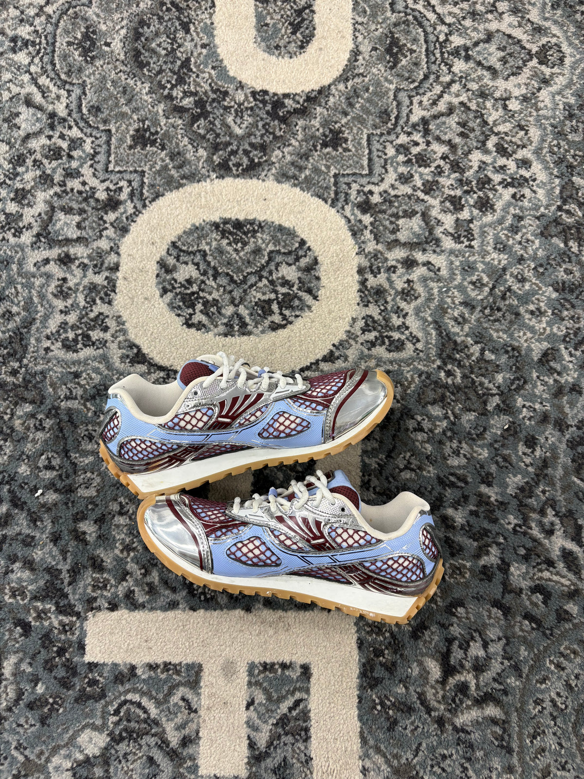 Bottega Orbits Runners Size 8M U NB