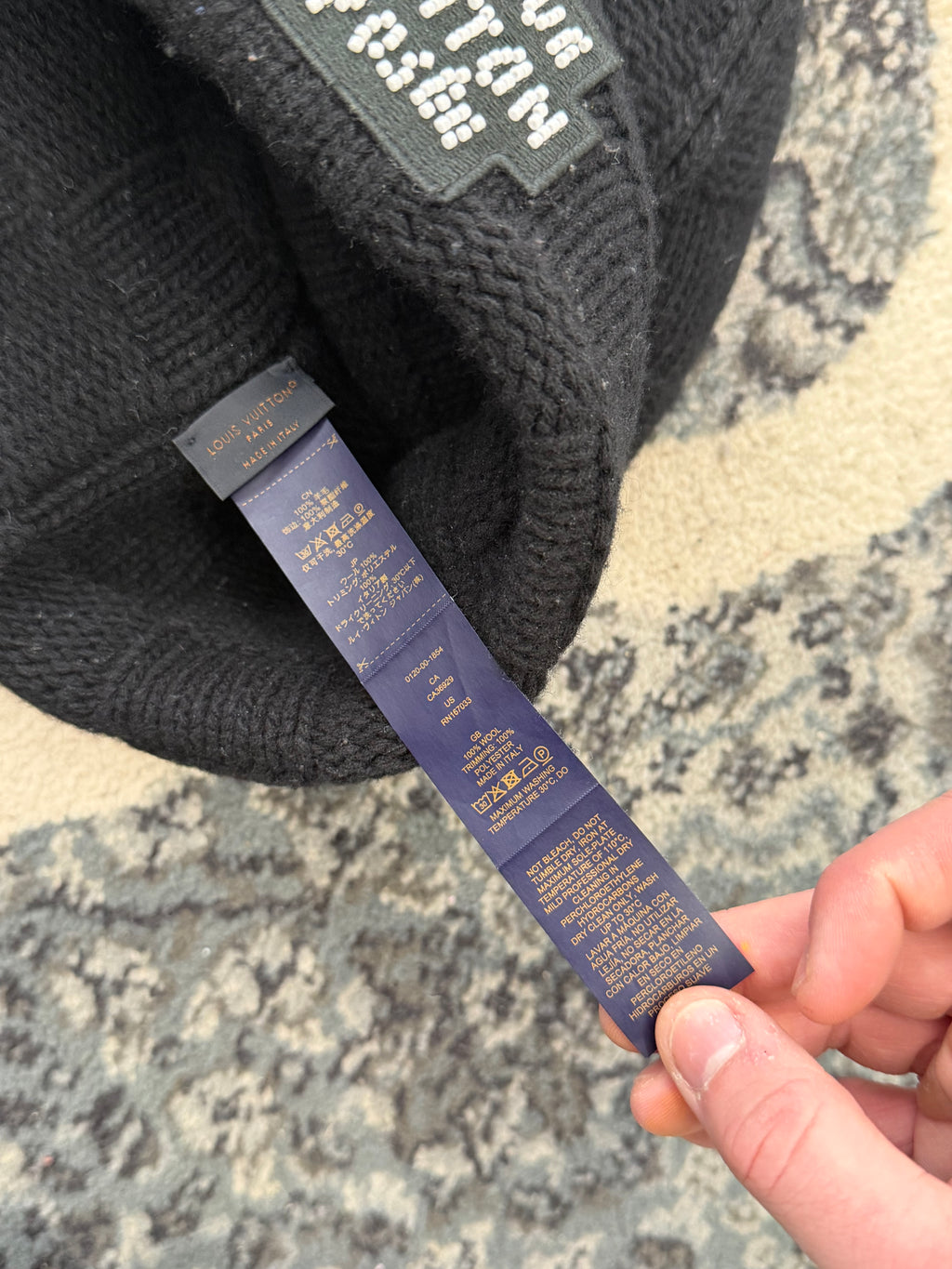 LV crush damoflage beanie black OS U