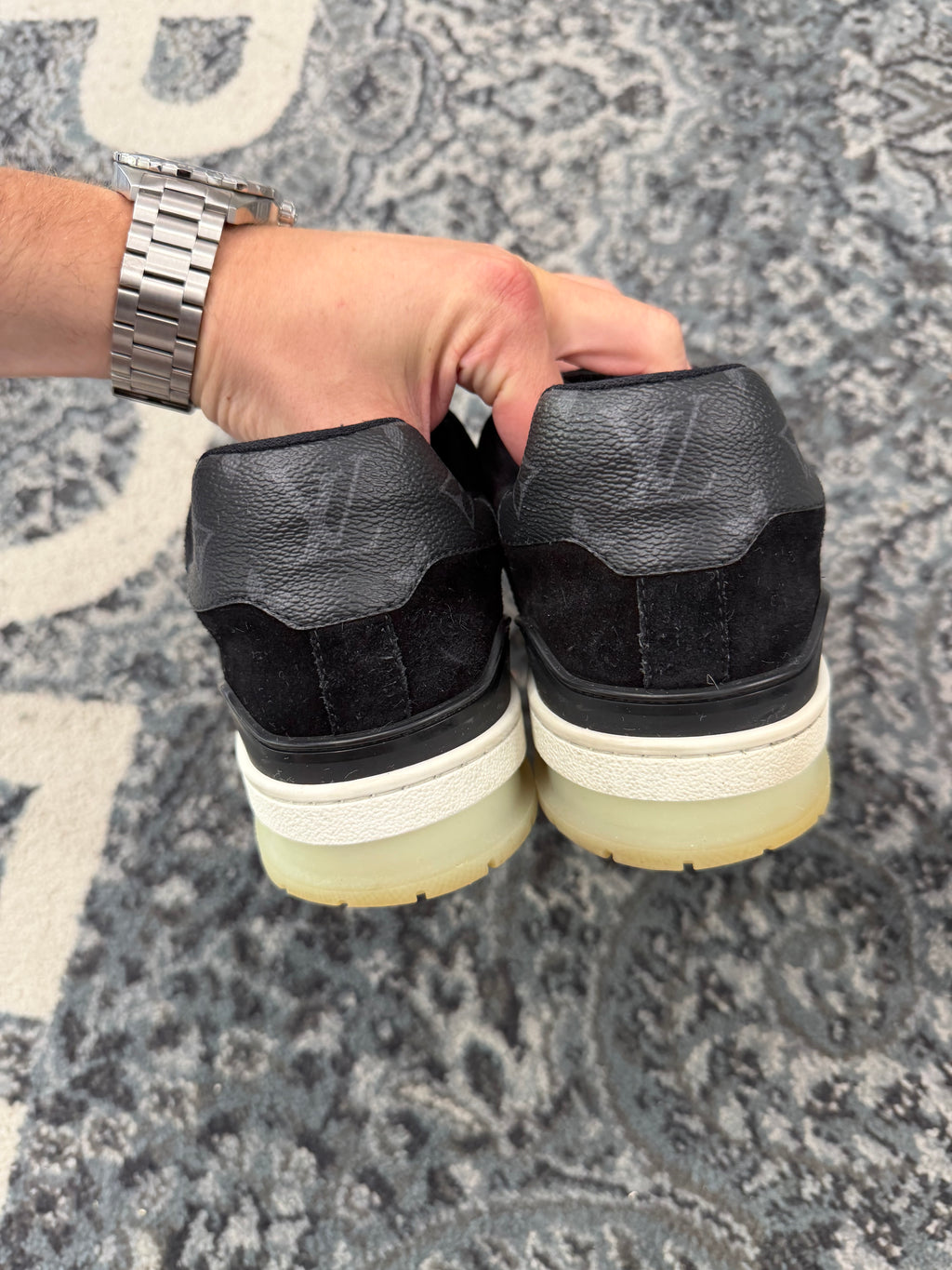LV monogram eclipse trainers black 9LV (10.5-11M) NB U