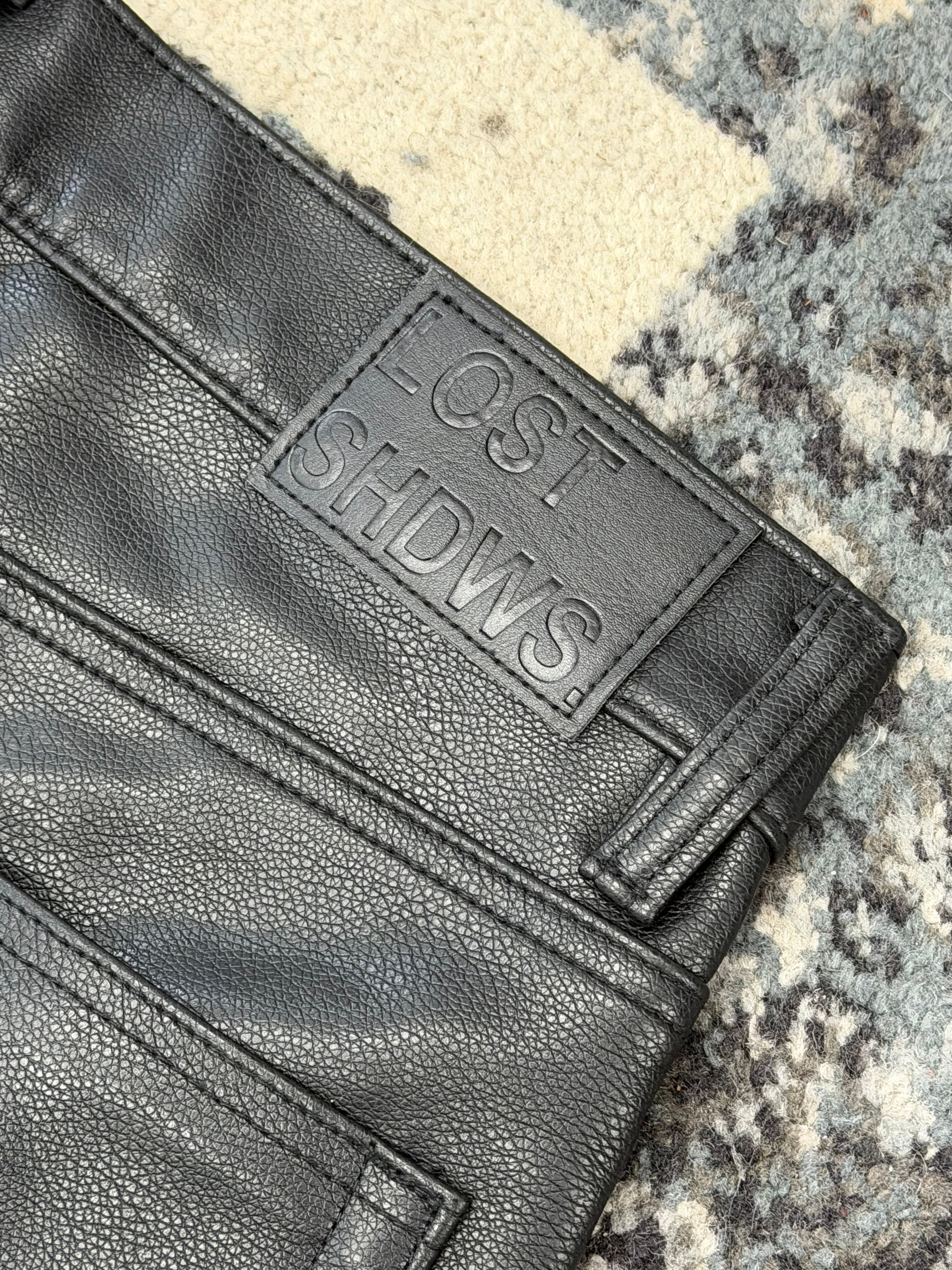LOST SHADOWS jeans black 28 U