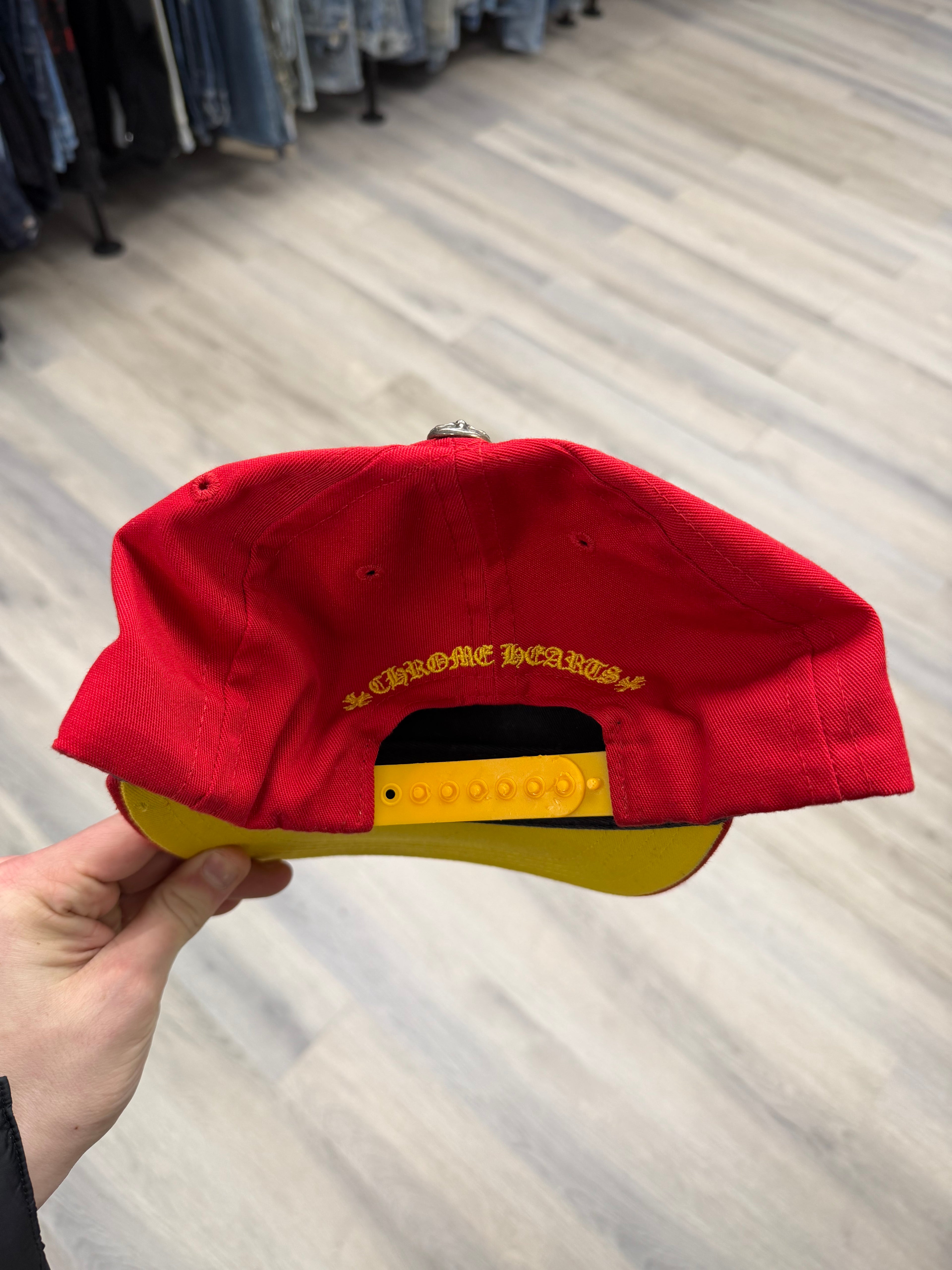 CHROME HEARTS ch trucker hat red/yellow OS U