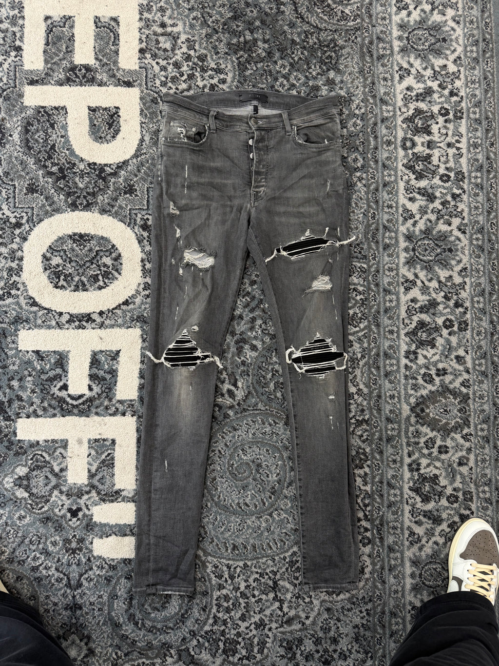 AMIRI black patch mx1 jeans grey 31 U