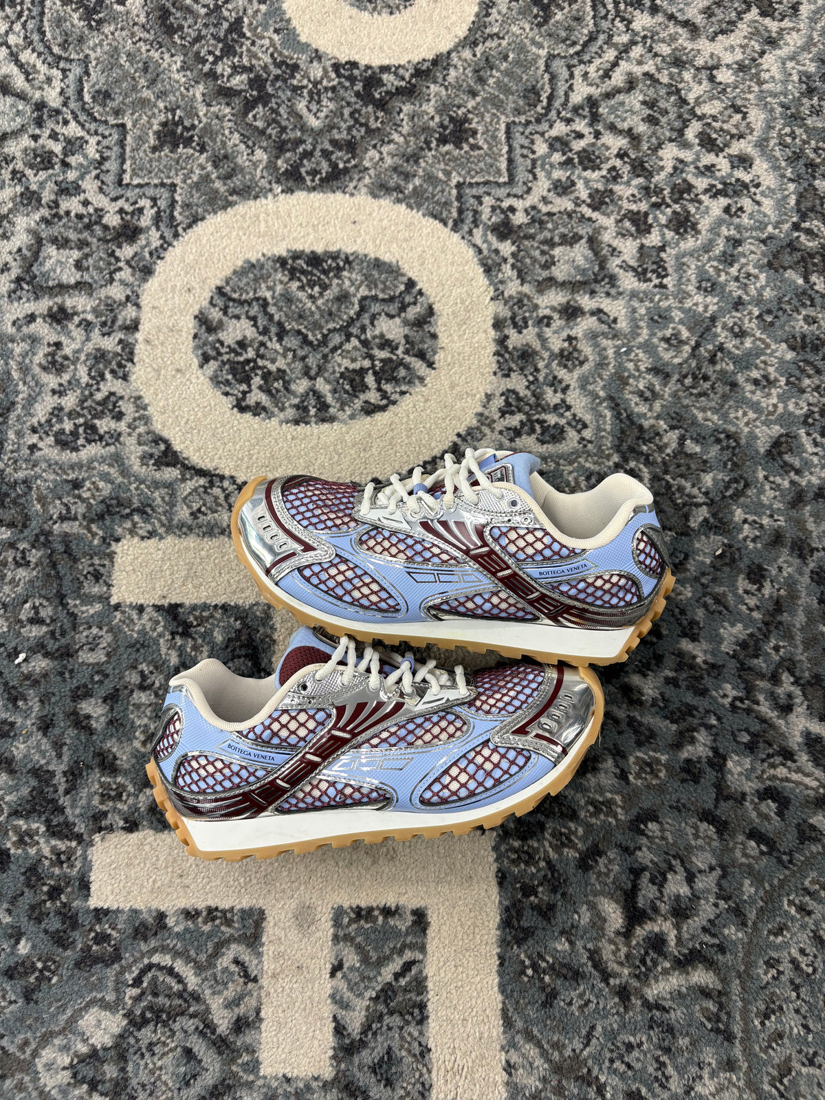 Bottega Orbits Runners Size 8M U NB