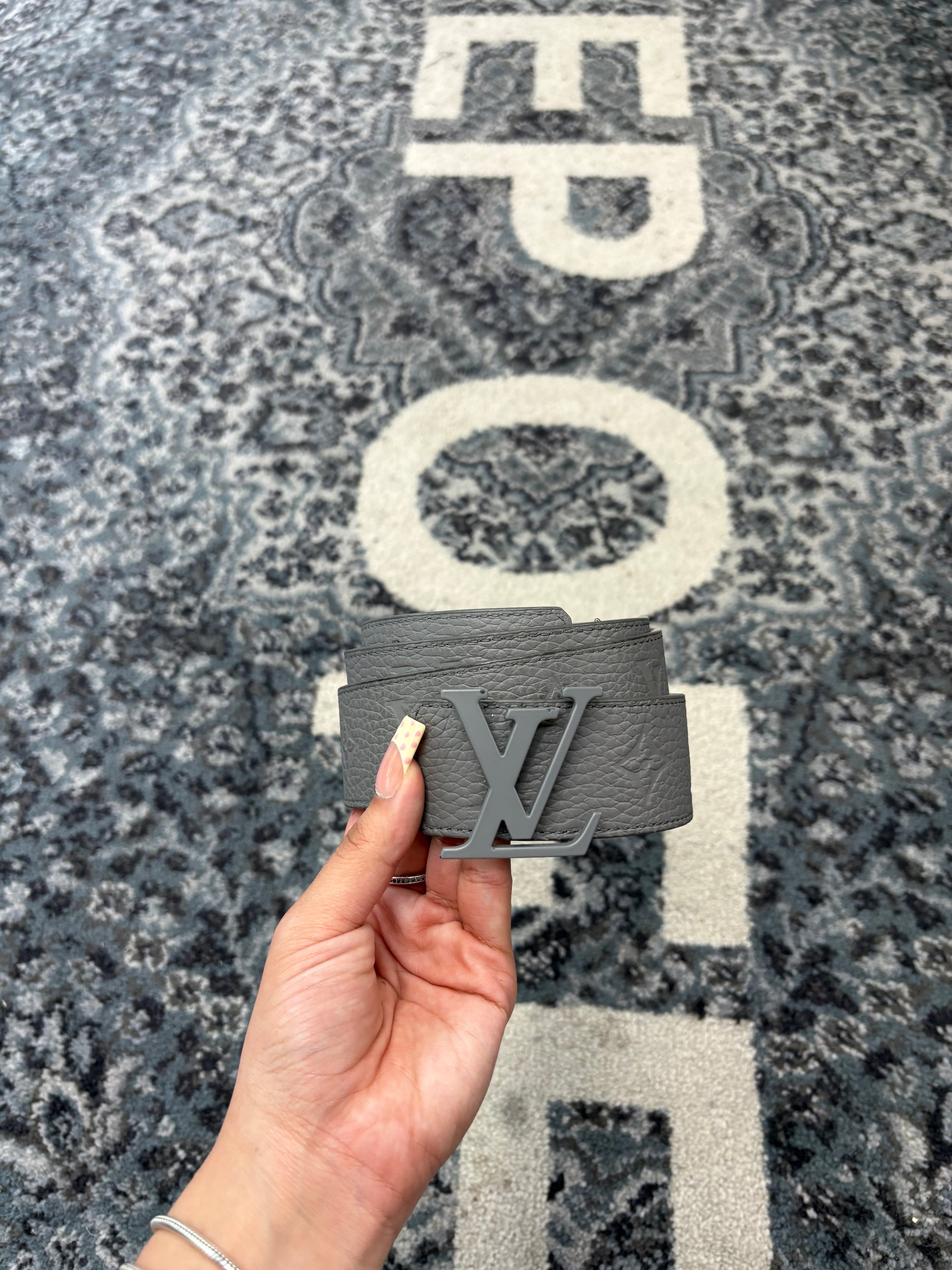 LV grey monogram taiga leather belt 85 (28-30W) U