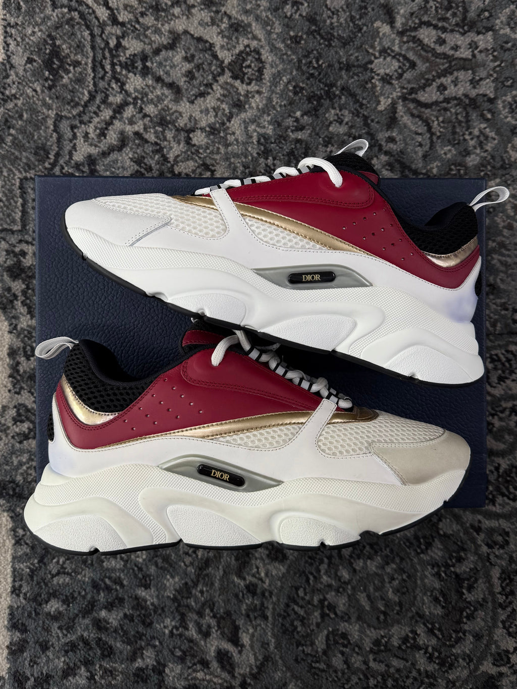 DIOR B22 runners gold/red 43 (10M) OG ALL DS (defected)
