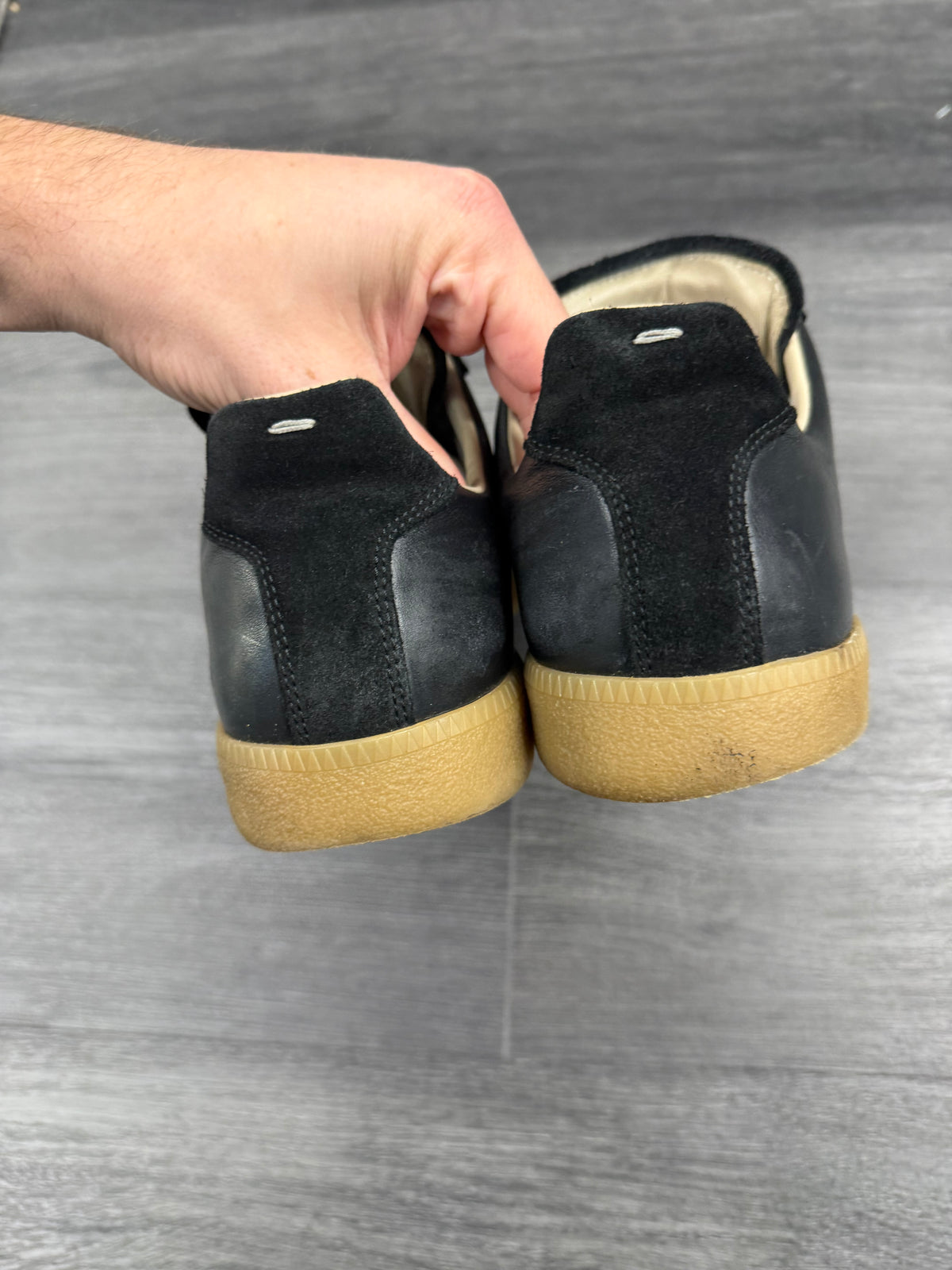 MAISON MARGIELA replica gat sneakers black 44 (11M) OG ALL U