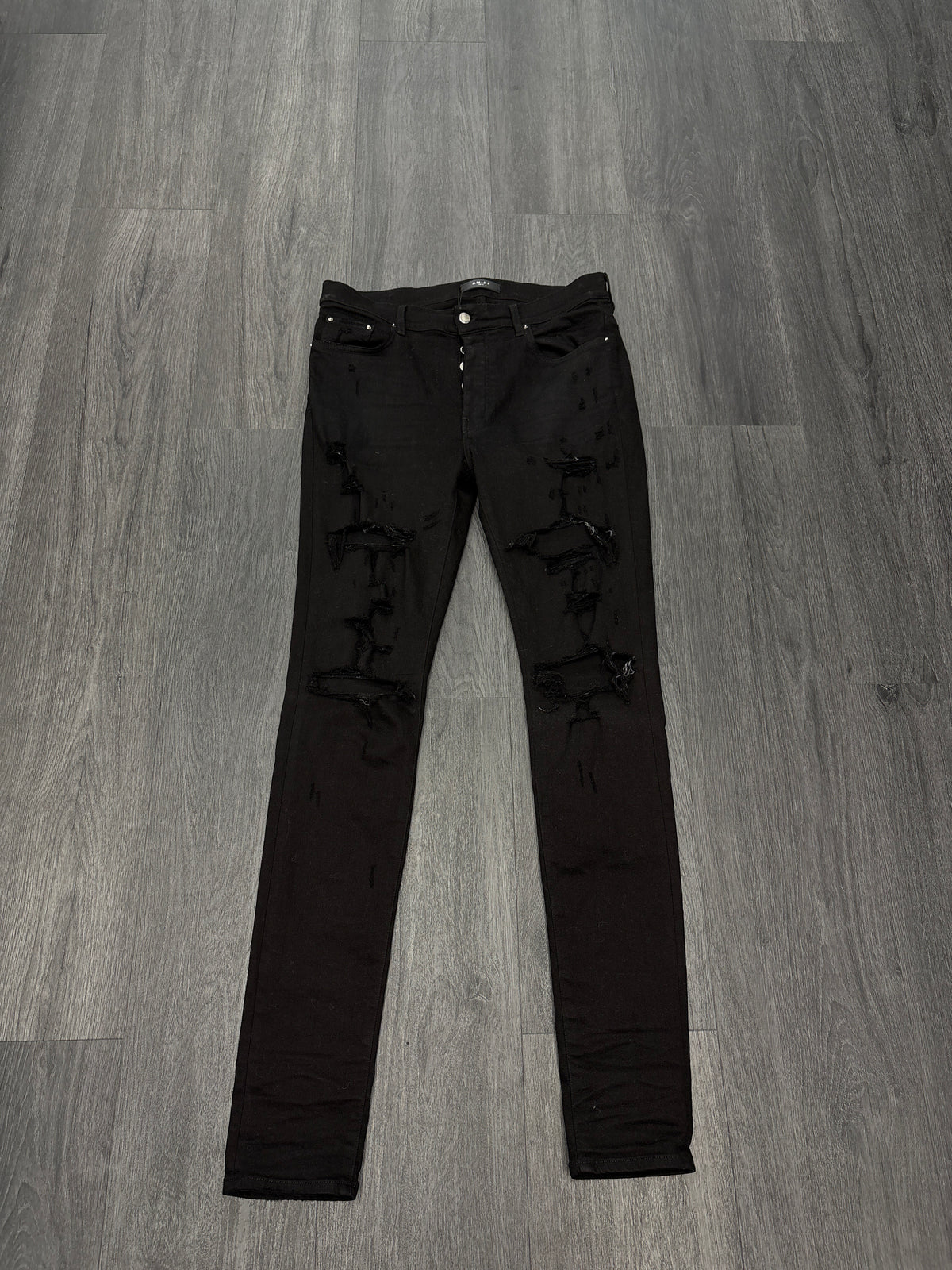 Amiri rip knee black jeans 36 U